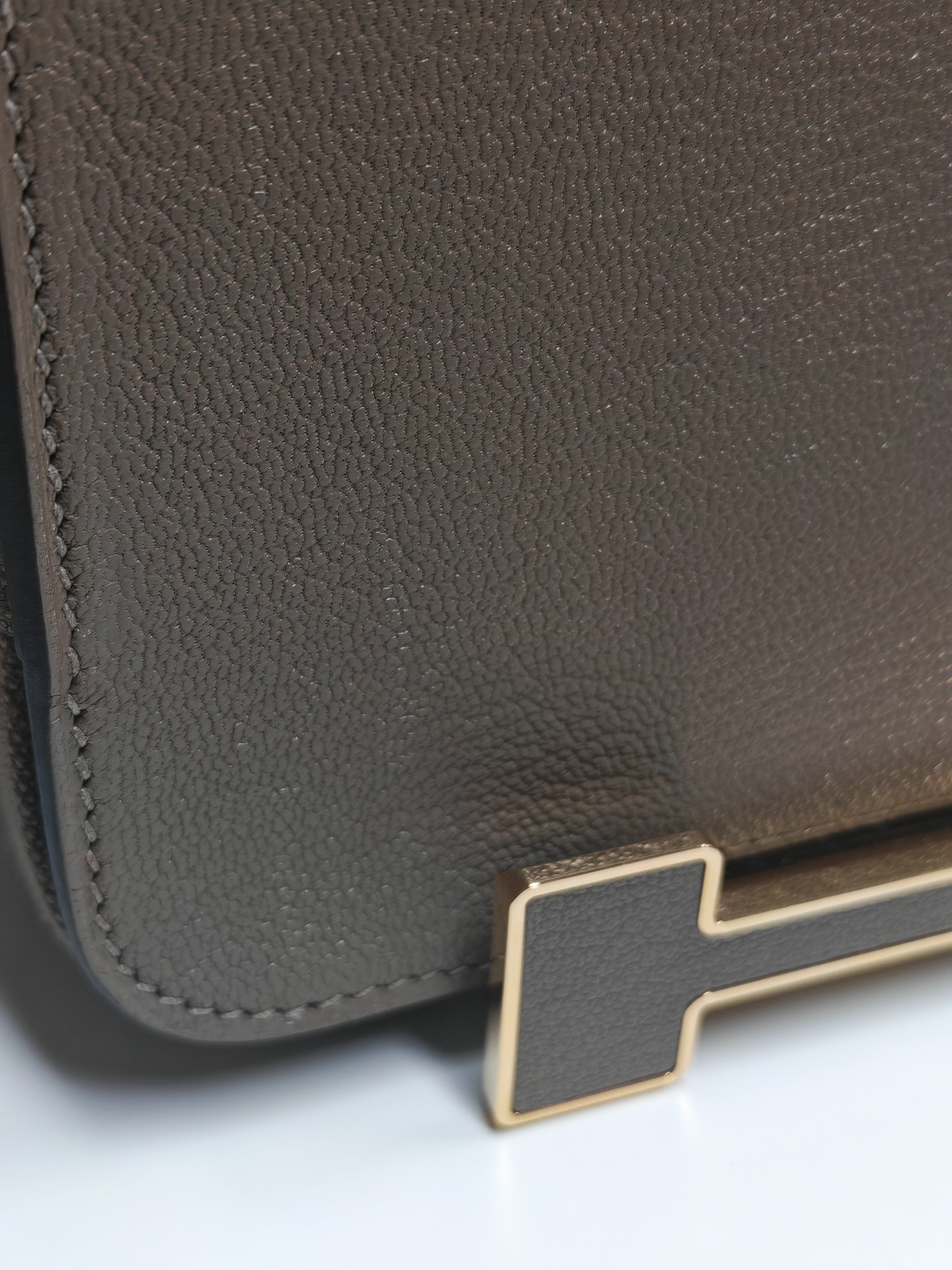 Geta Etoupe in Mysore Chevre Leather and Gold Hardware Stamp U (2022) | Purse Maison Luxury Bags Shop