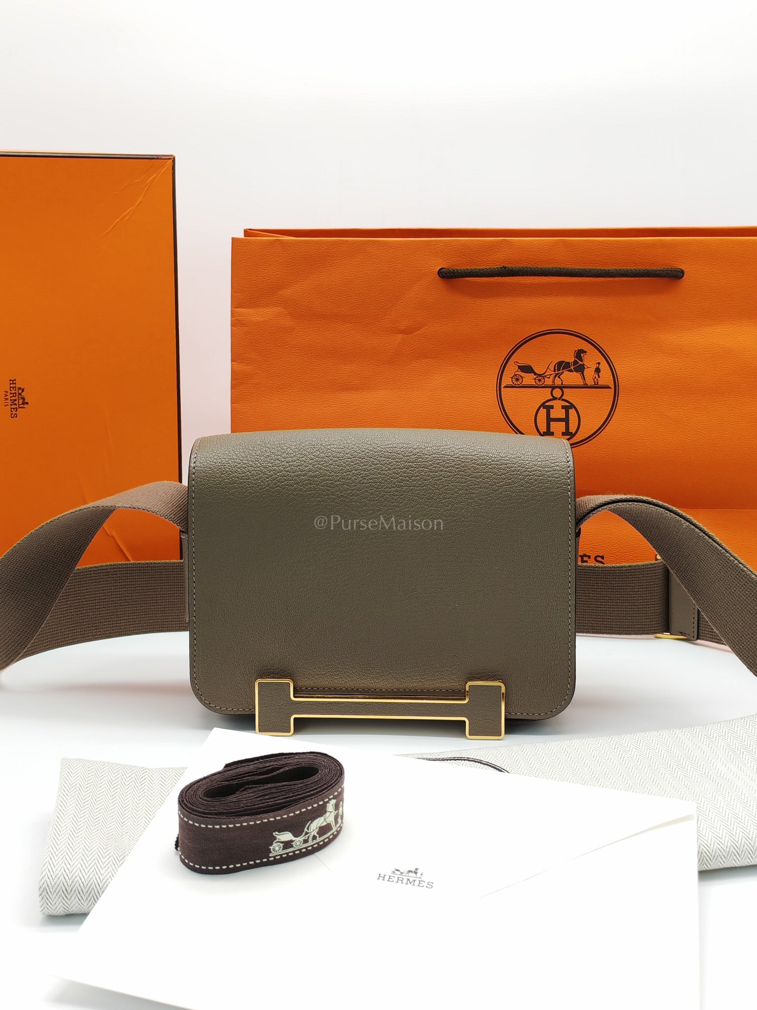 Geta Etoupe in Mysore Chevre Leather and Gold Hardware Stamp U (2022) | Purse Maison Luxury Bags Shop