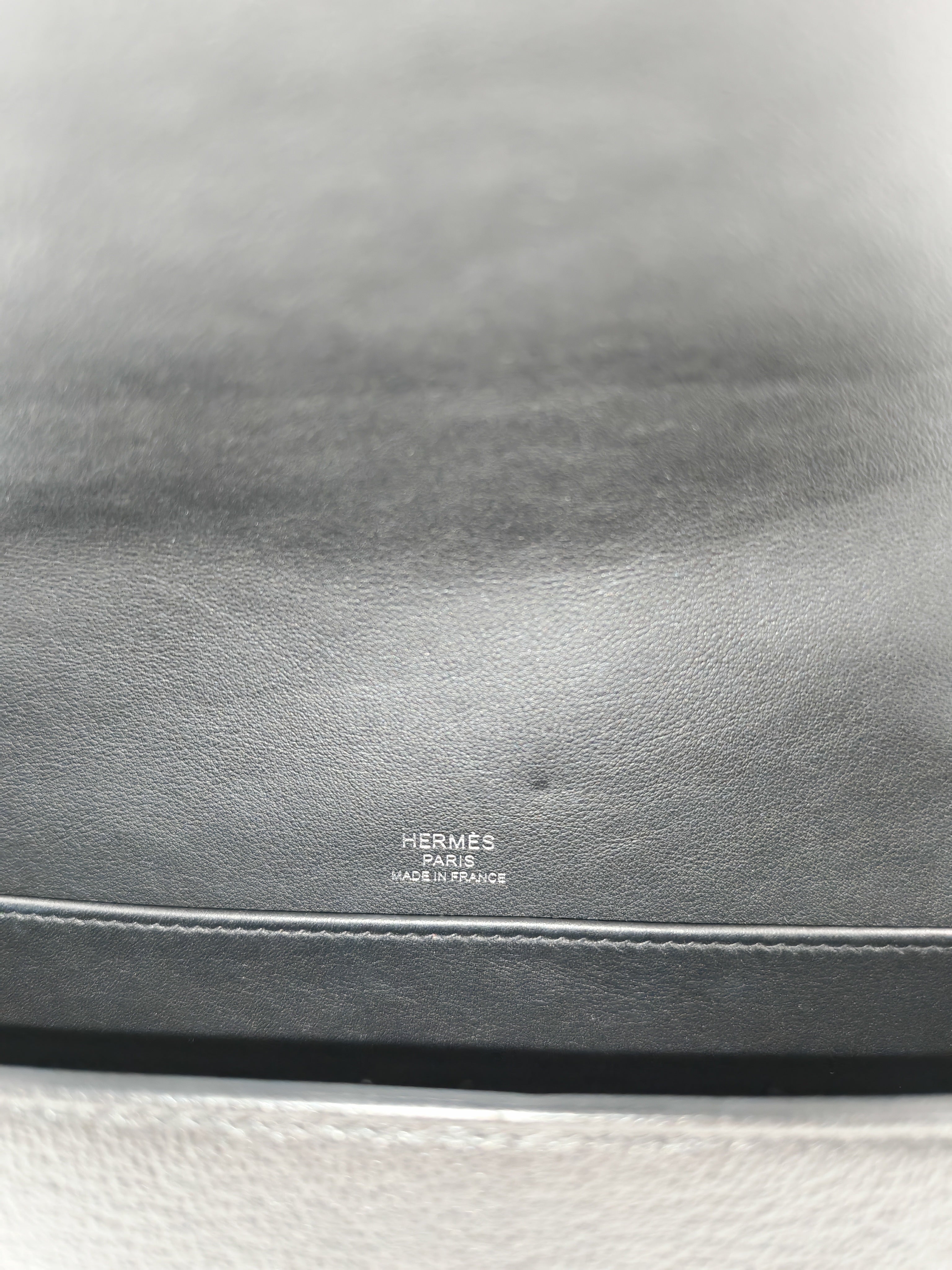 Geta in Black Chevre Mysore Leather and Palladium Hardware Stamp B (2023) | Purse Maison Luxury Bags Shop