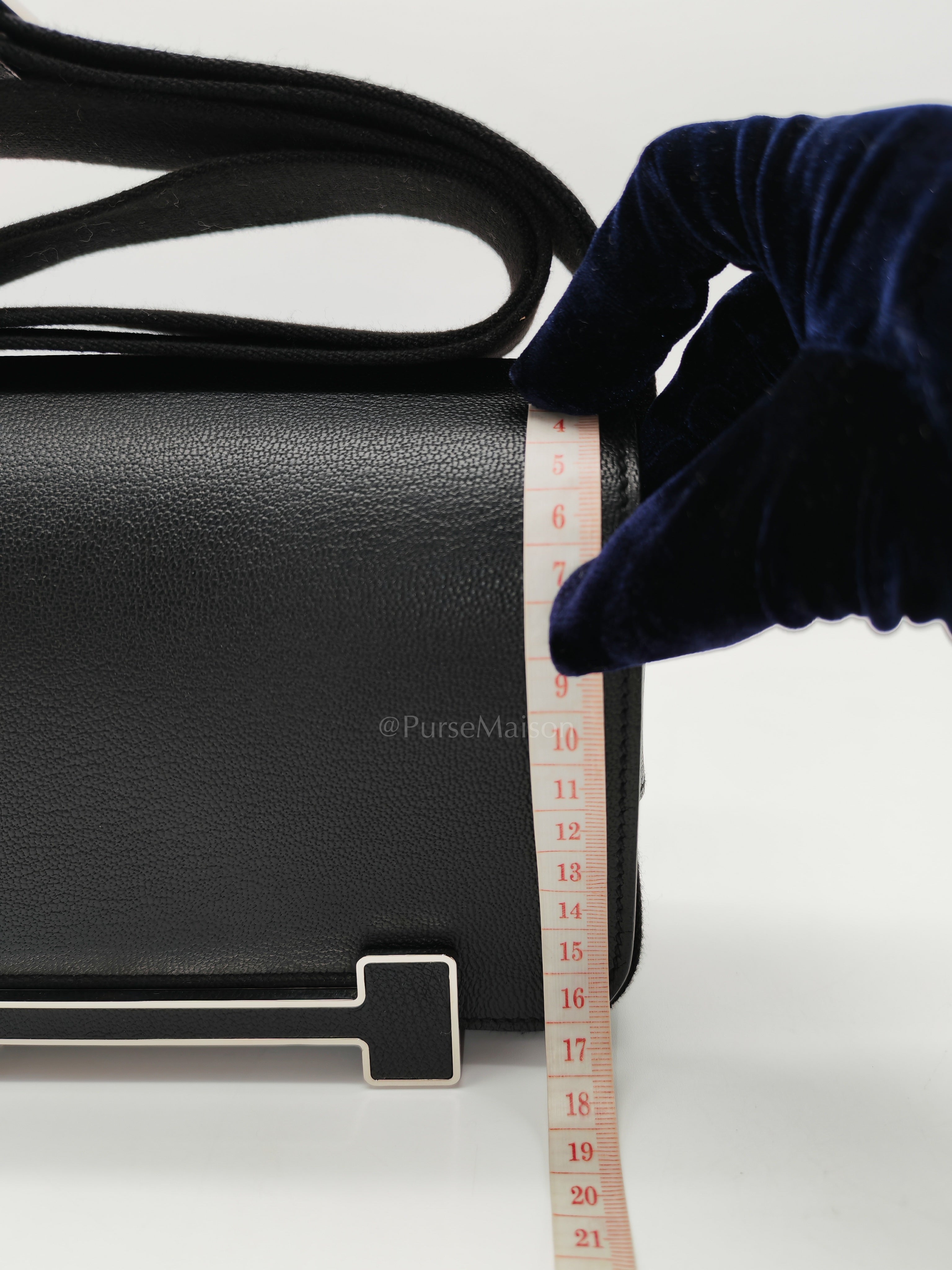 Geta in Black Chevre Mysore Leather and Palladium Hardware Stamp B (2023) | Purse Maison Luxury Bags Shop
