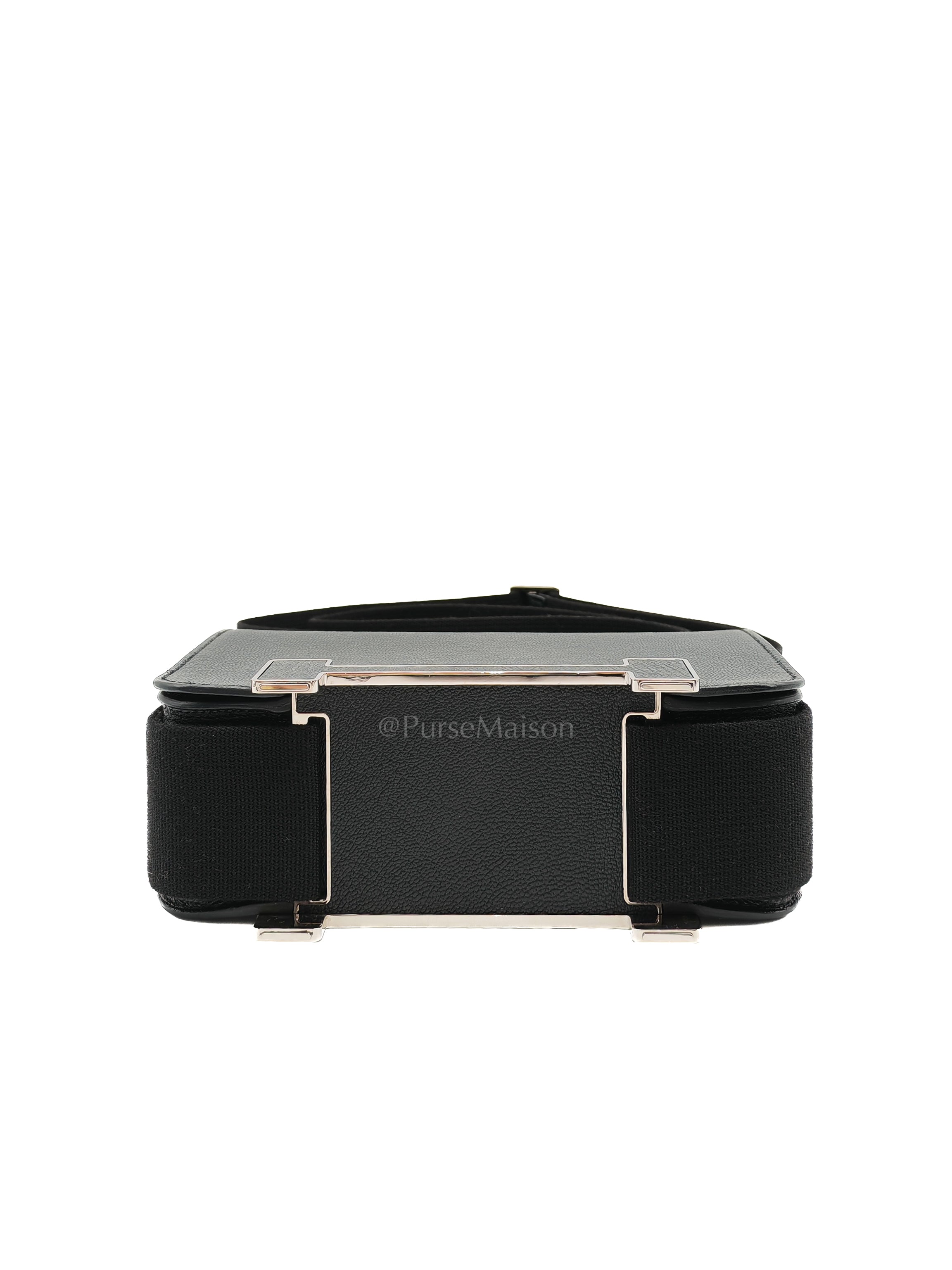 Geta in Black Chevre Mysore Leather and Palladium Hardware Stamp B (2023) | Purse Maison Luxury Bags Shop