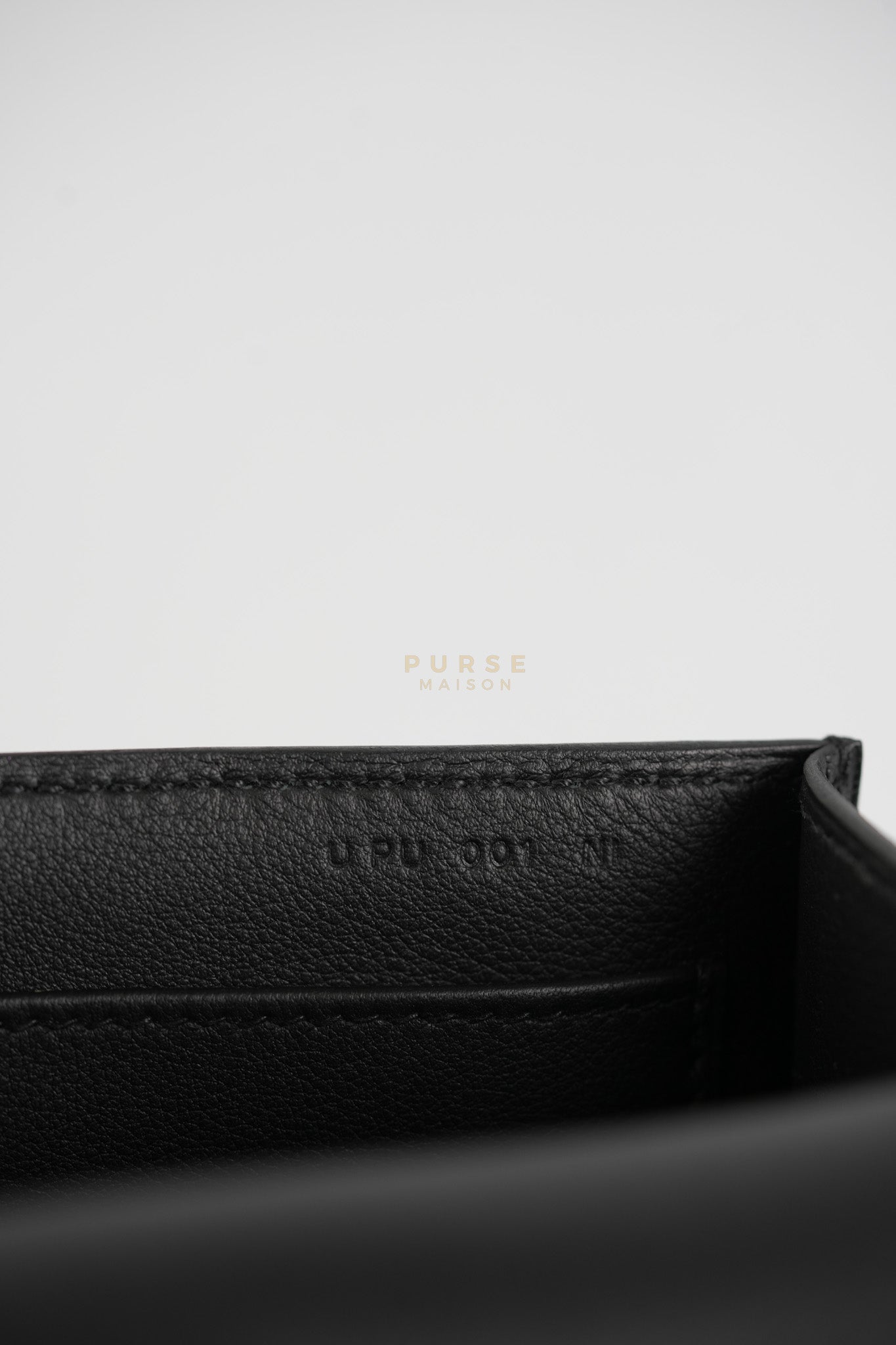 Geta in Black Chevre Mysore Sangle Fibre and Gold Hardware Stamp U (2022) | Purse Maison Luxury Bags Shop