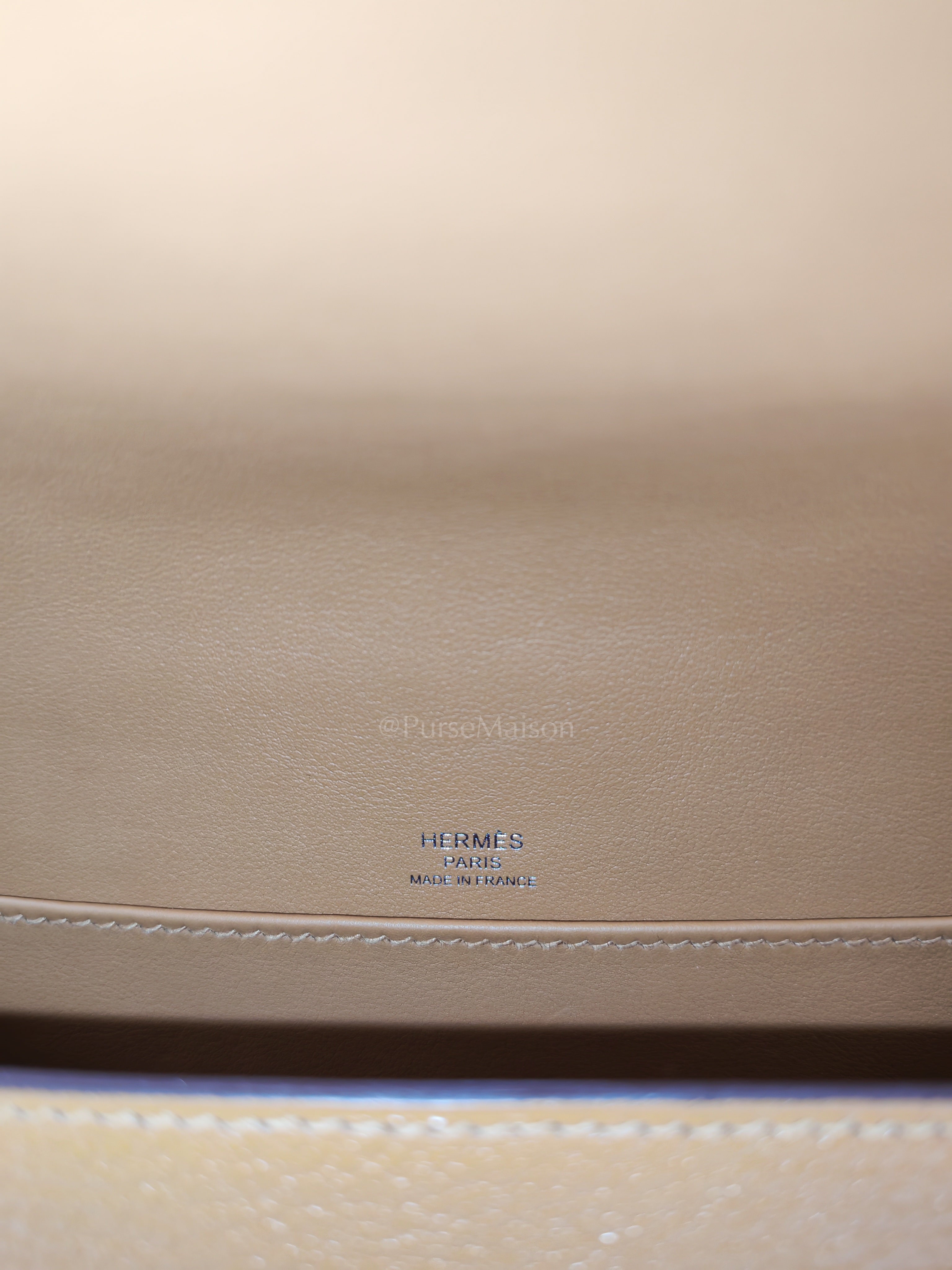 Geta in Caramel Chyvre Mysore Leather & Palladium Hardware Stamp U (2022) | Purse Maison Luxury Bags Shop