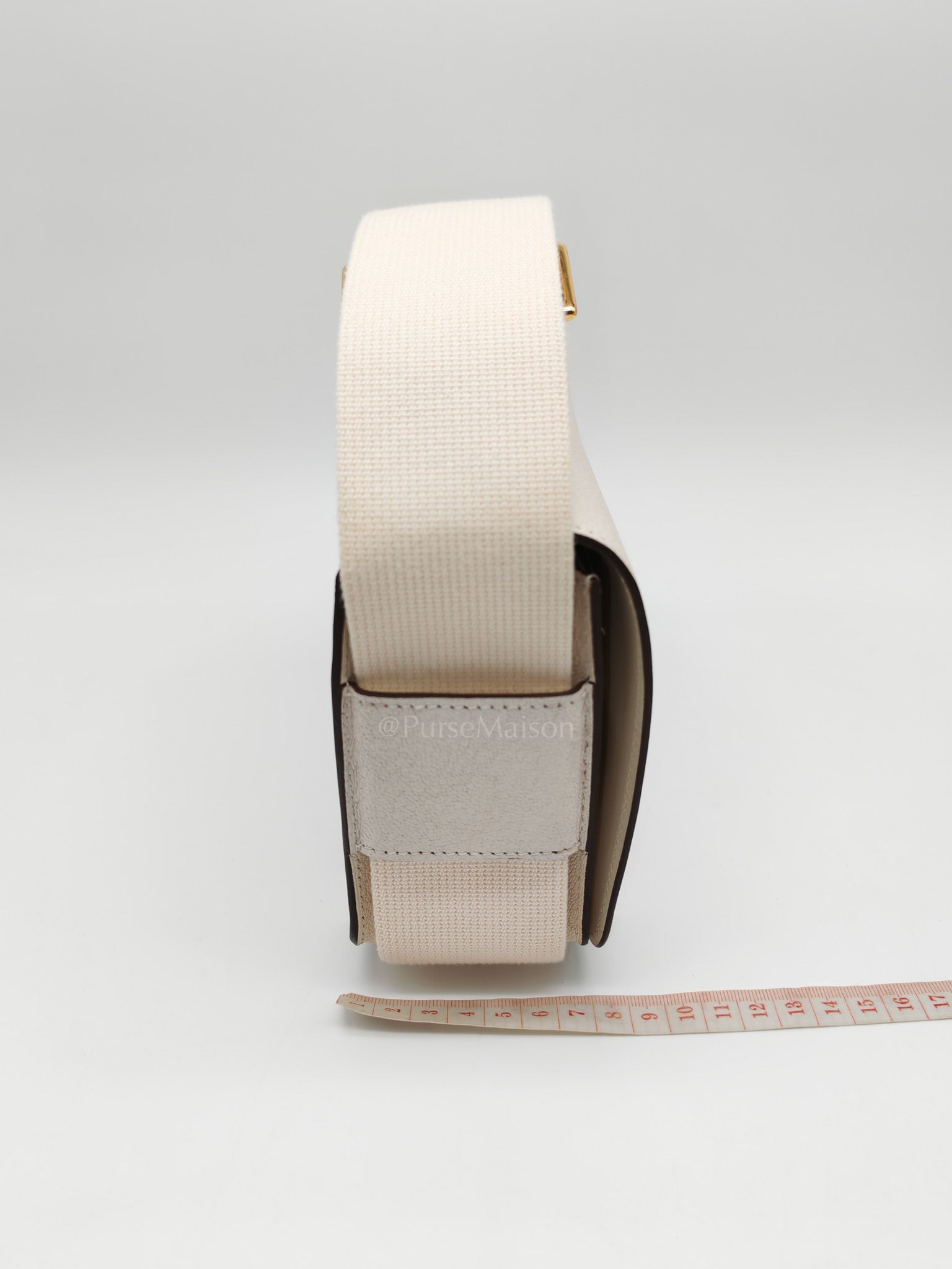 Geta in Nata Chevre Mysore Leather & Gold Hardware Stamp U(2022) | Purse Maison Luxury Bags Shop