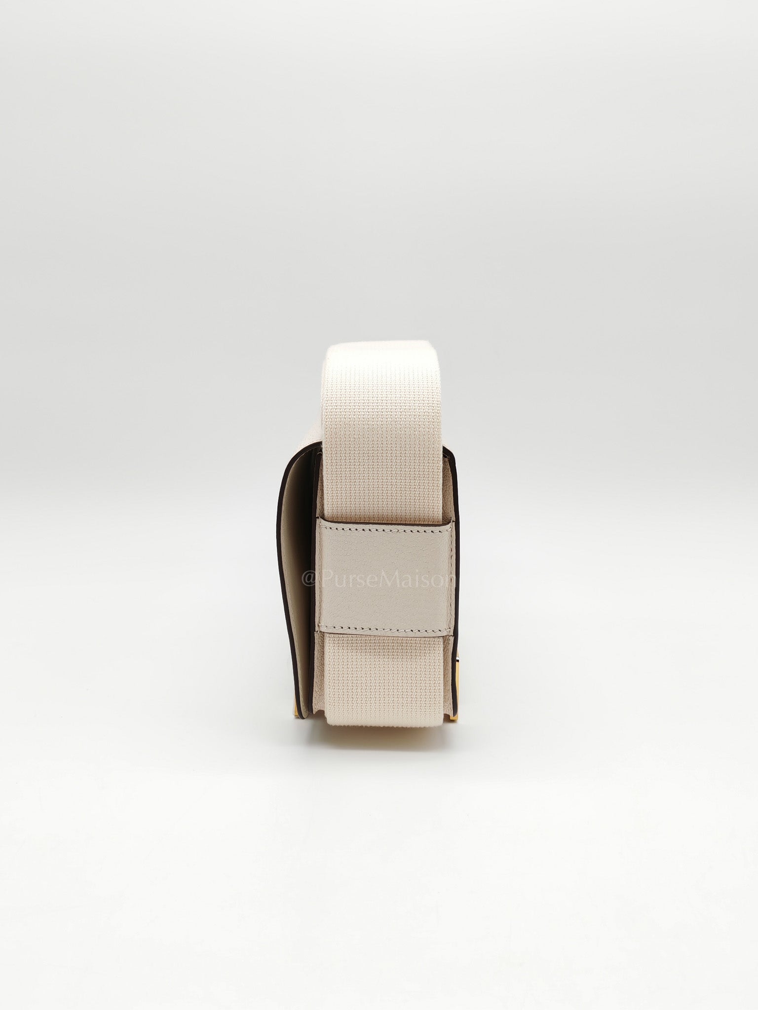 Geta in Nata Chevre Mysore Leather & Gold Hardware Stamp U(2022) | Purse Maison Luxury Bags Shop
