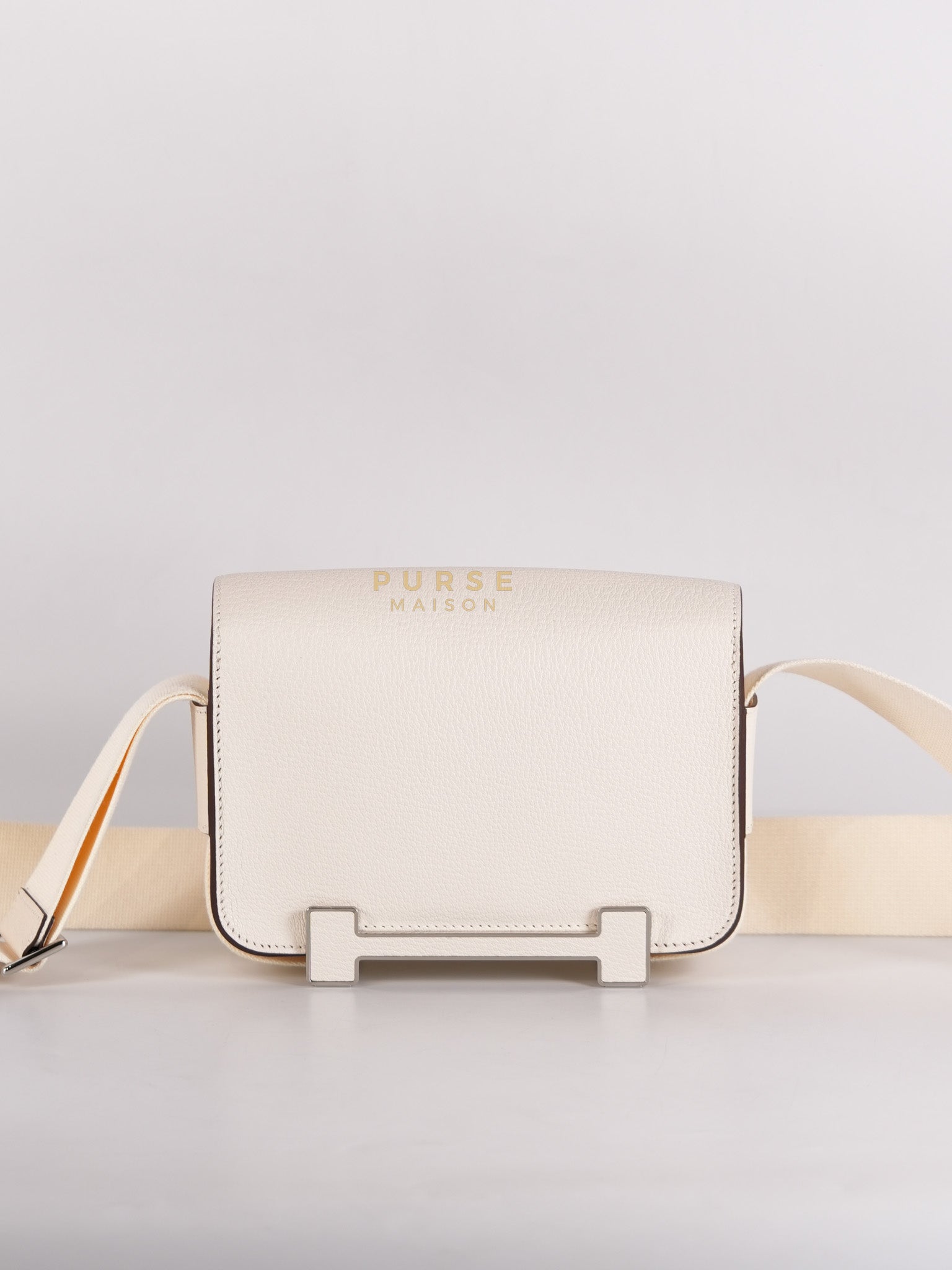 Geta in Nata Chevre Mysore Leather & Palladium Hardware Stamp W (2024) | Purse Maison Luxury Bags Shop