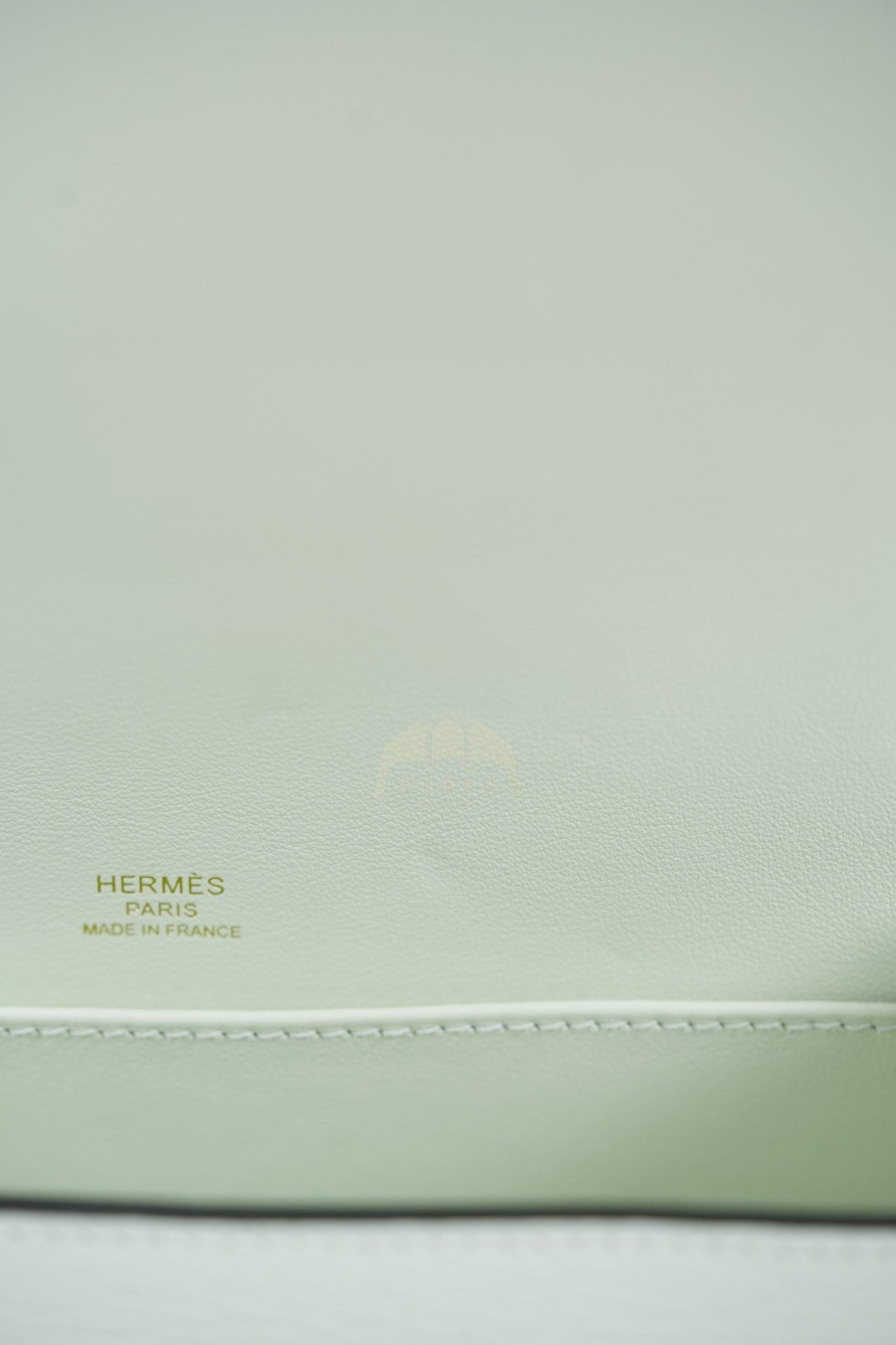 Geta Vert Fizz in Chevre Mysore Leather and Gold Hardware Stamp B (2023) | Purse Maison Luxury Bags Shop