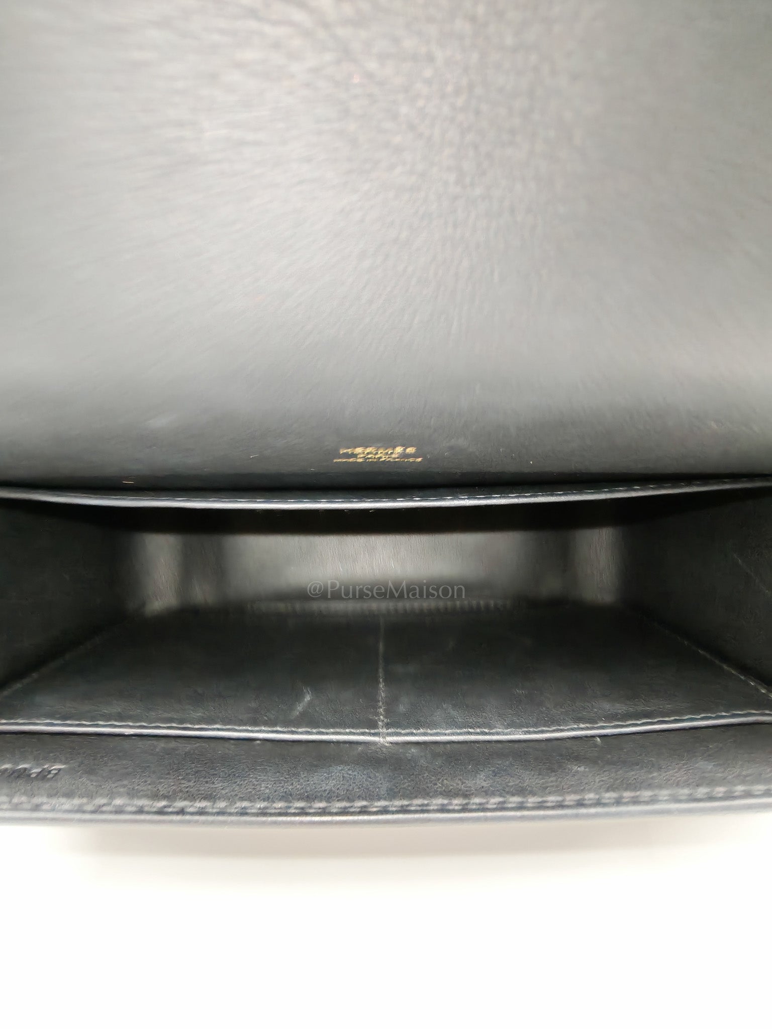 Geta in Black Chevre Mysore Leather & Gold Hardware Stamp B(2023)