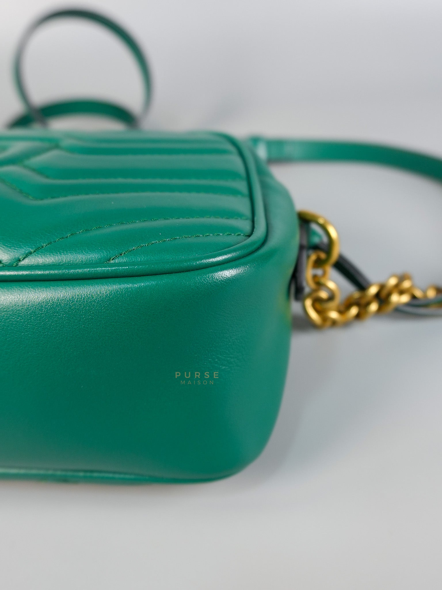 GG Camera Bag in Emerald Green Marmont Leather | Purse Maison Luxury Bags Shop
