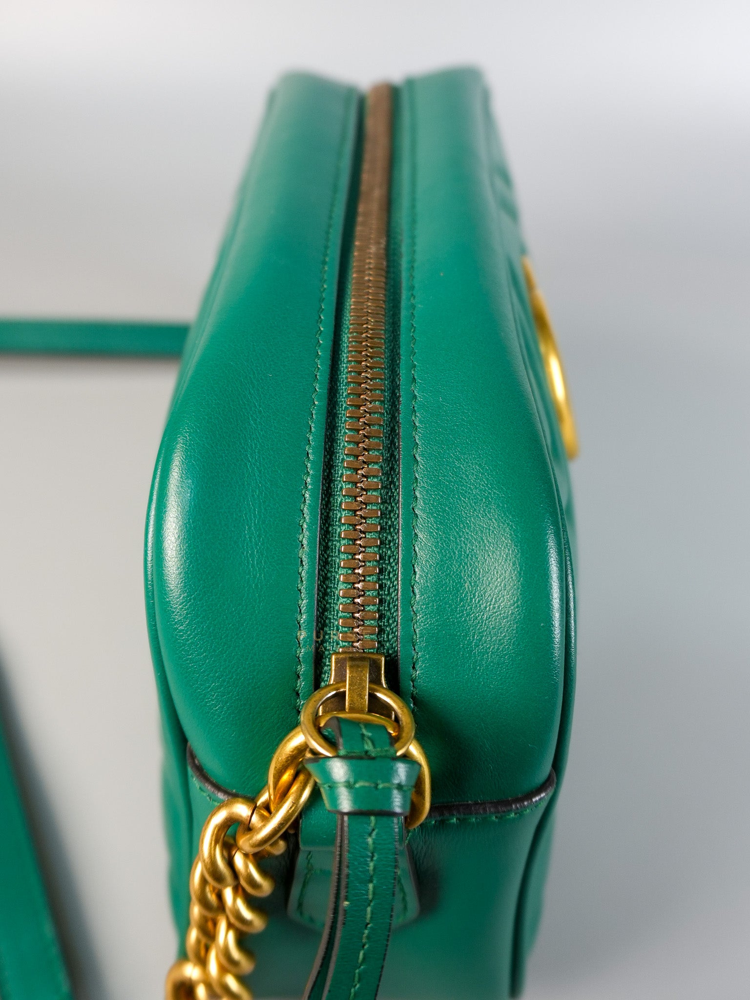 GG Camera Bag in Emerald Green Marmont Leather | Purse Maison Luxury Bags Shop