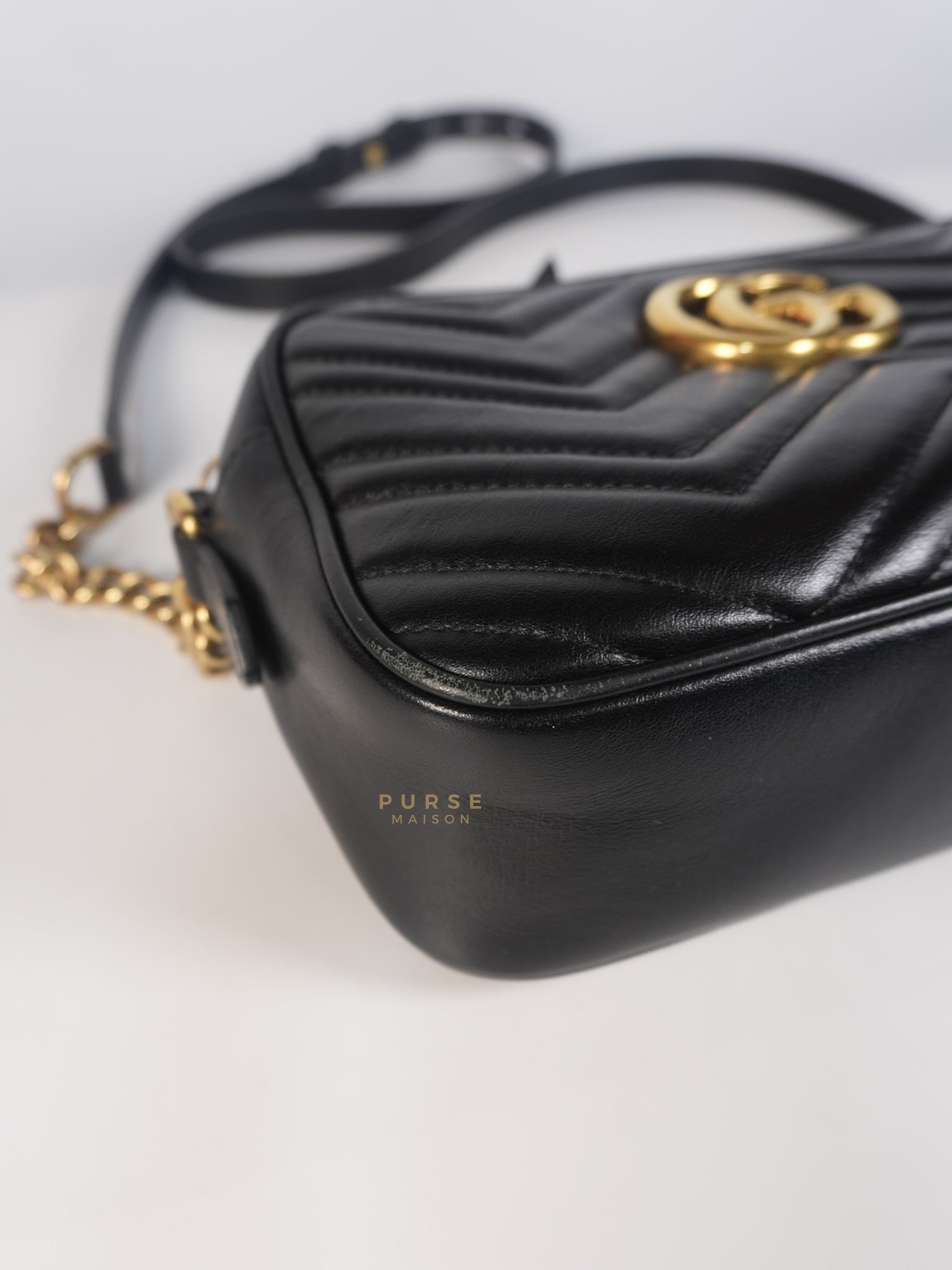 GG Marmont Camera Bag Small in Black Matelassé Leather | Purse Maison Luxury Bags Shop