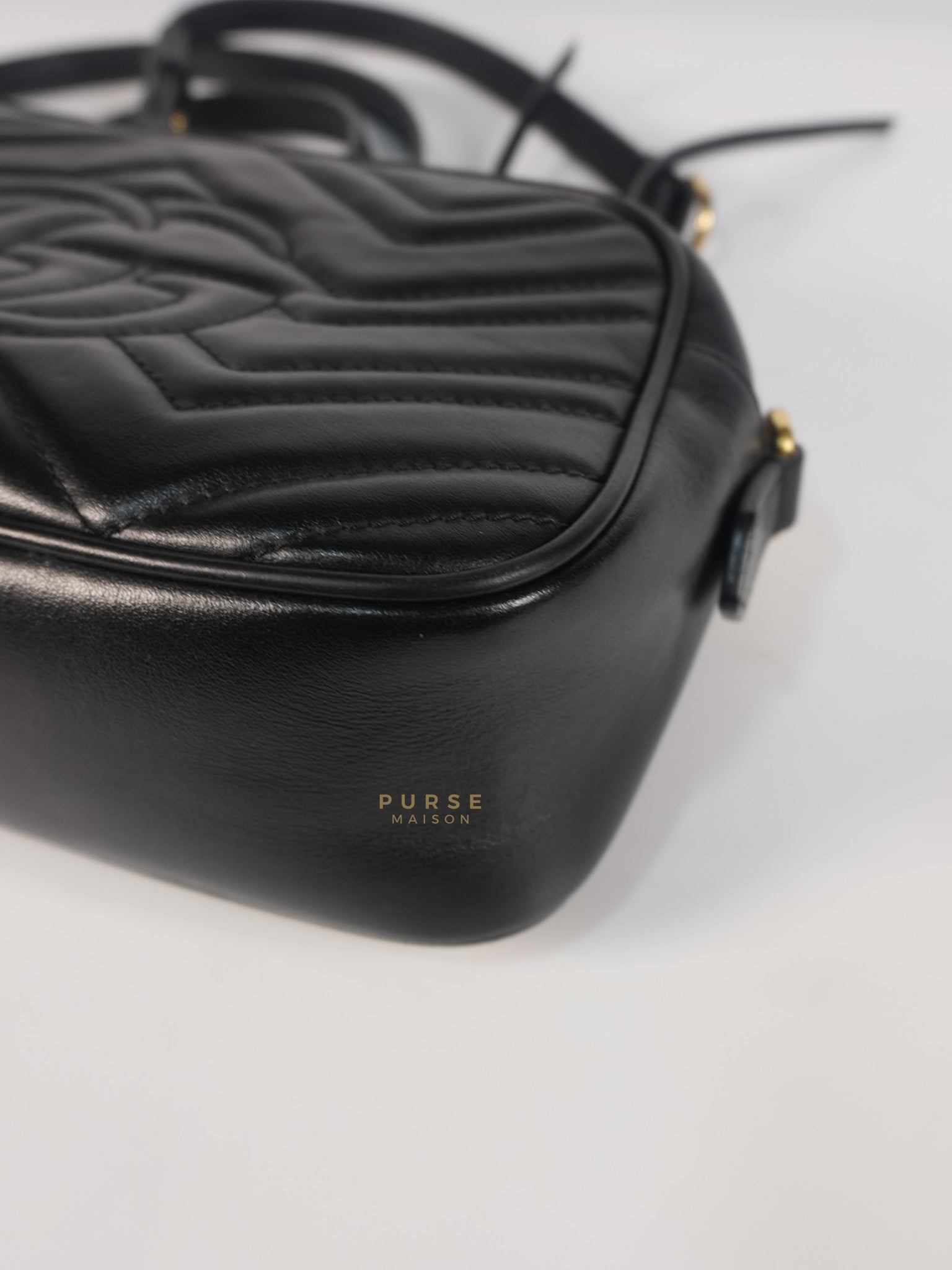 GG Marmont Camera Bag Small in Black Matelassé Leather | Purse Maison Luxury Bags Shop