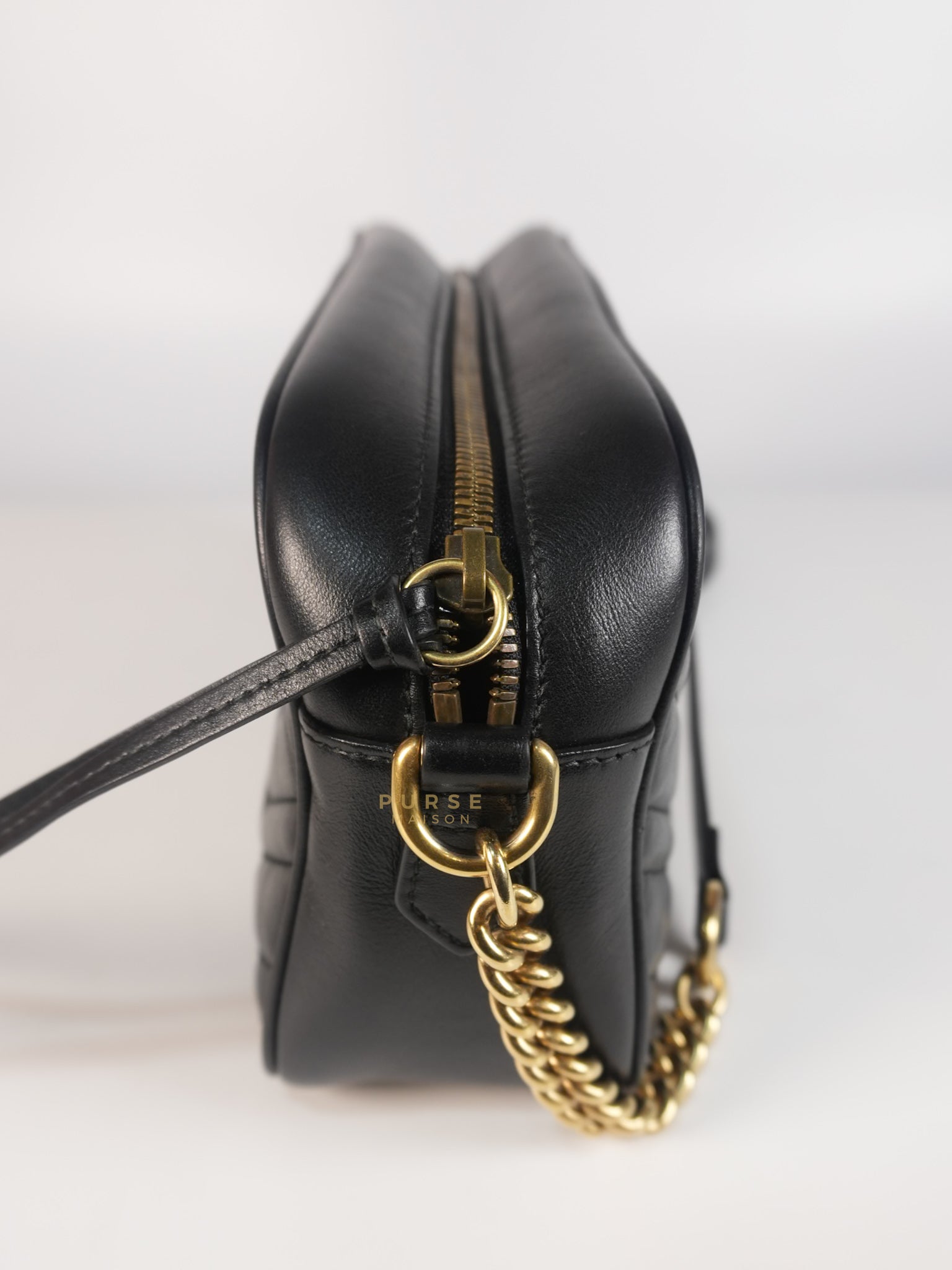 GG Marmont Camera Bag Small in Black Matelassé Leather | Purse Maison Luxury Bags Shop