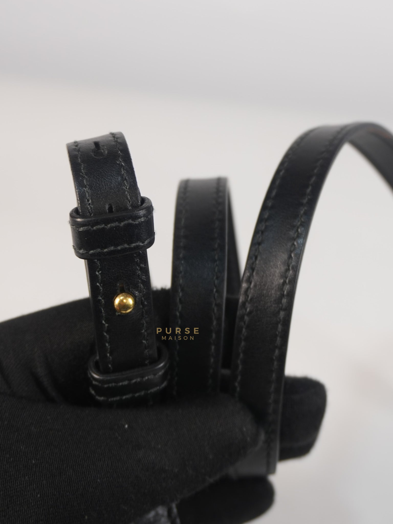 GG Marmont Camera Bag Small in Black Matelassé Leather | Purse Maison Luxury Bags Shop