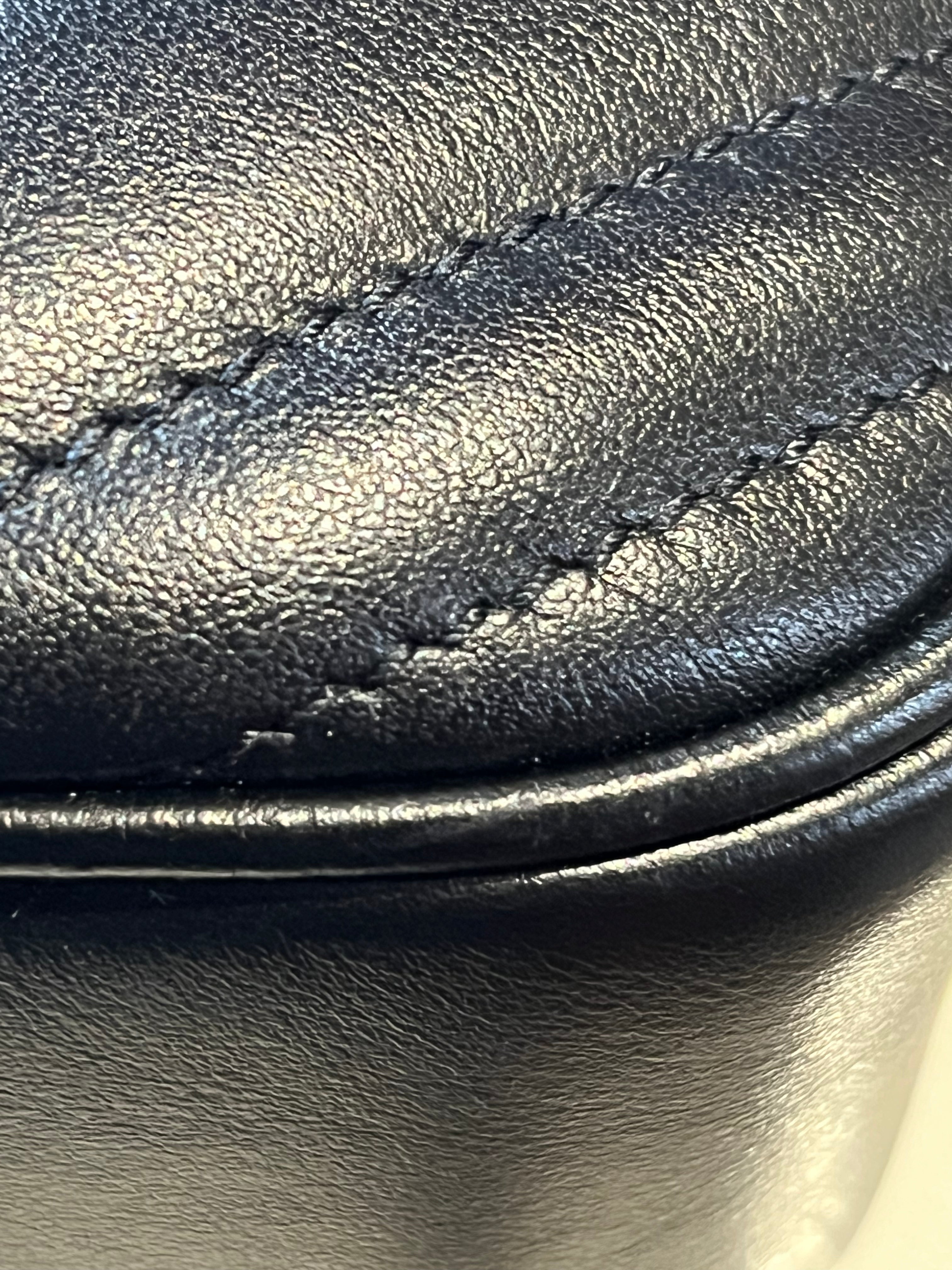 GG Marmont Camera Bag Small in Black Matelassé Leather | Purse Maison Luxury Bags Shop