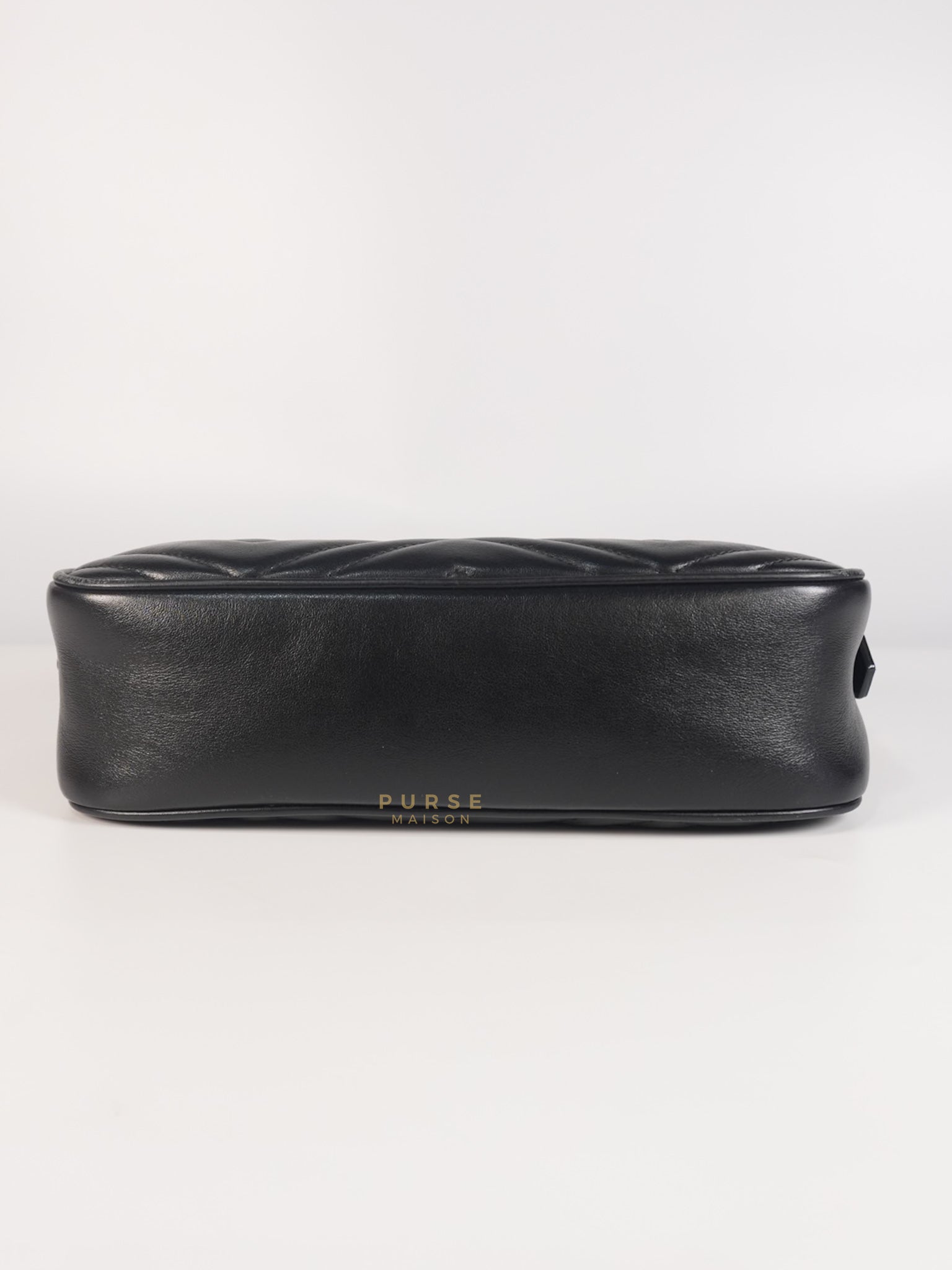GG Marmont Camera Bag Small in Black Matelassé Leather | Purse Maison Luxury Bags Shop