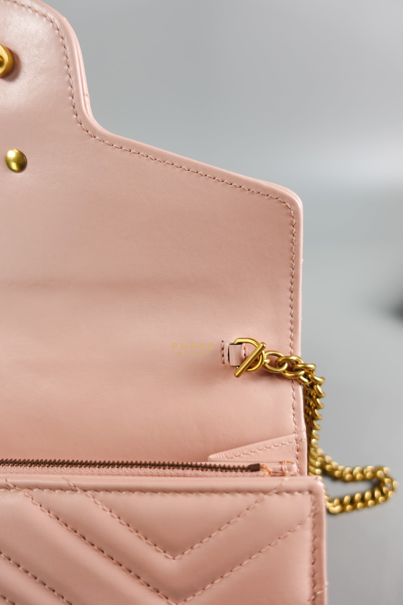 GG Marmont Chain Wallet in Light Pink Leather | Purse Maison Luxury Bags Shop