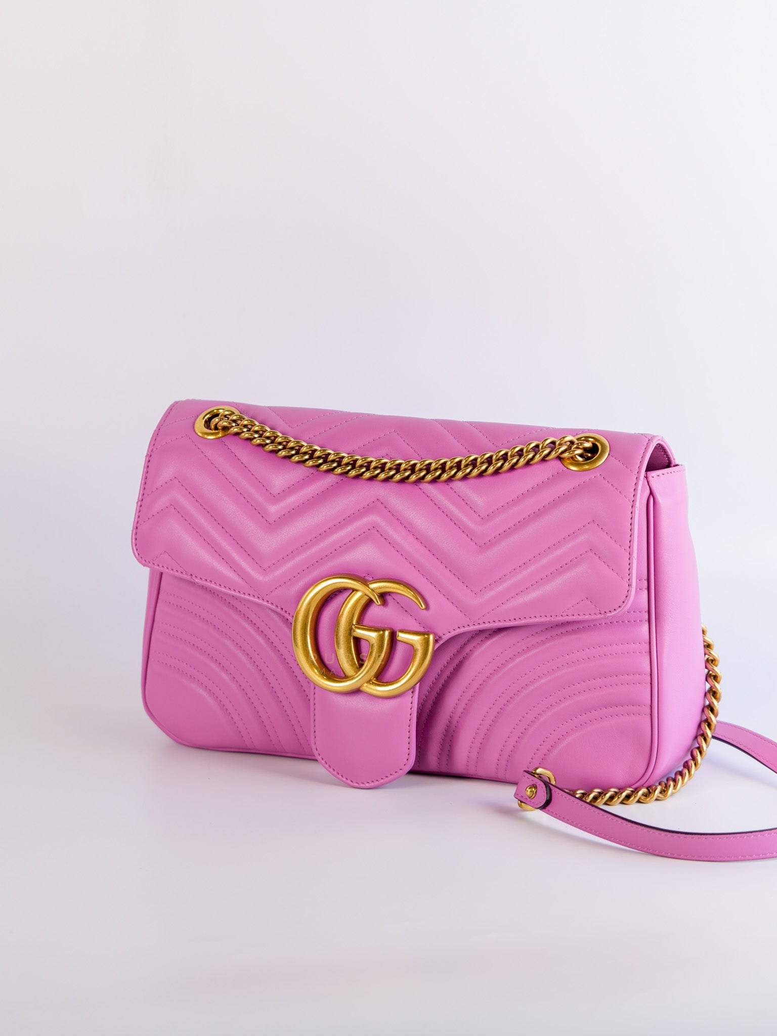 GG Marmont Medium Candy Mousse Calfskin Matelasse Leather | Purse Maison Luxury Bags Shop
