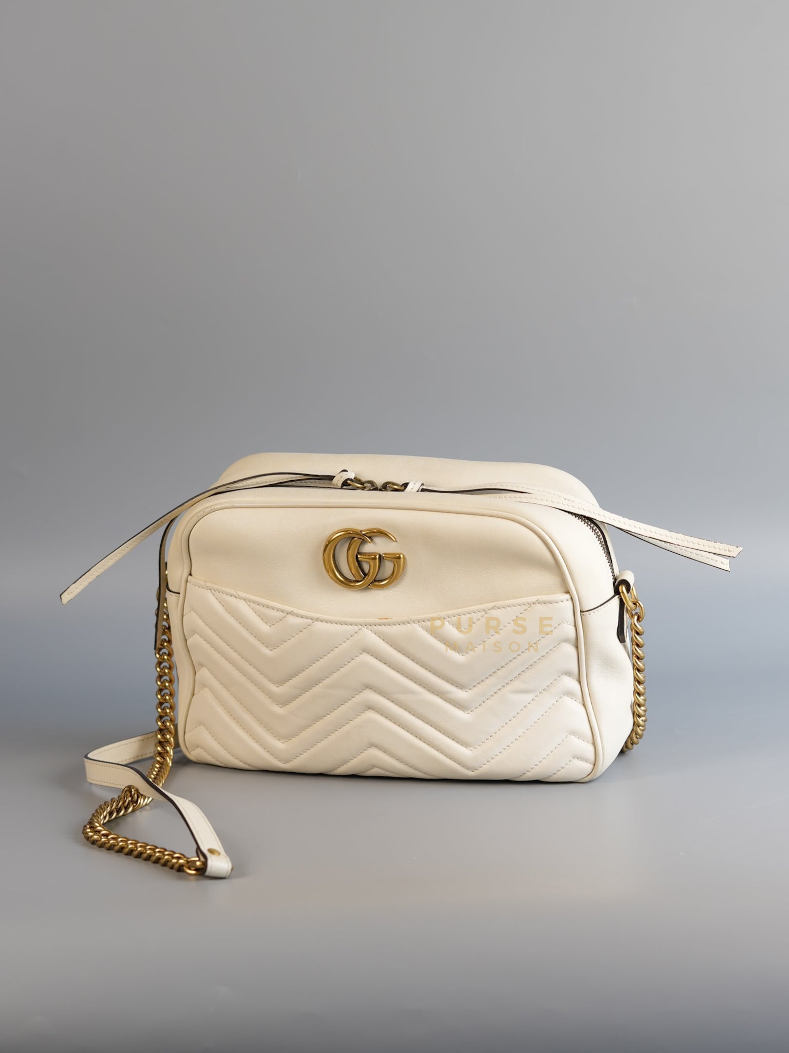 GG Marmont Off White Matelasse Camera Medium Bag | Purse Maison Luxury Bags Shop