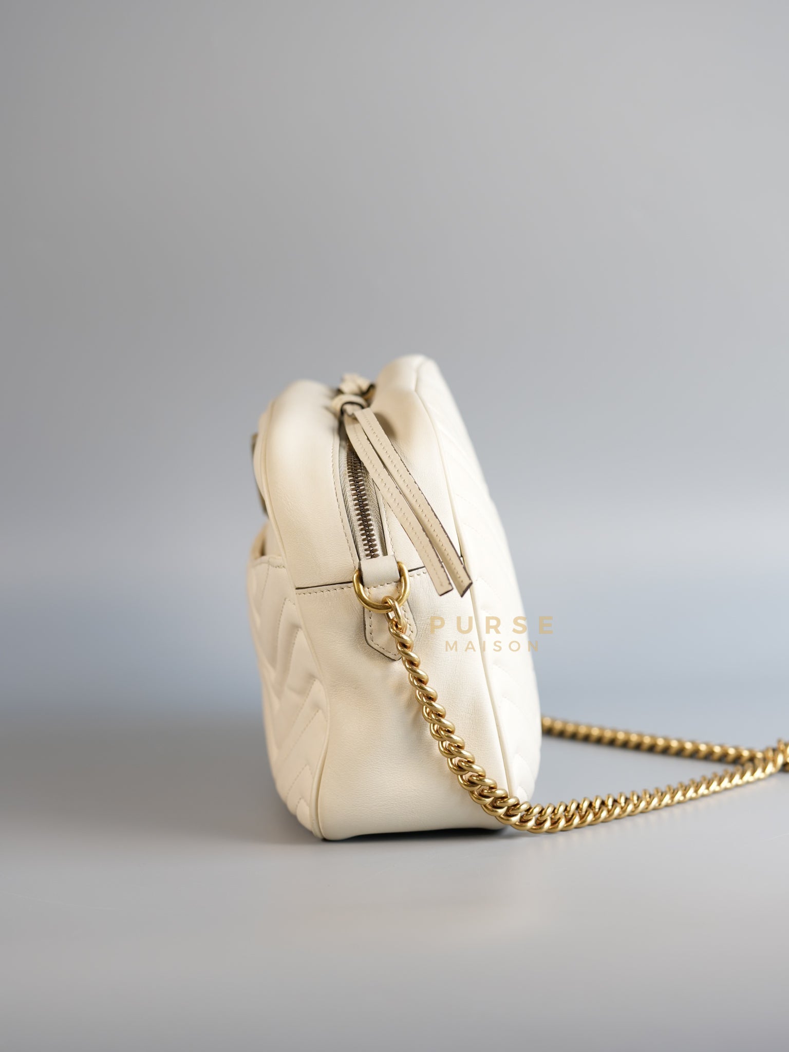 GG Marmont Off White Matelasse Camera Medium Bag | Purse Maison Luxury Bags Shop