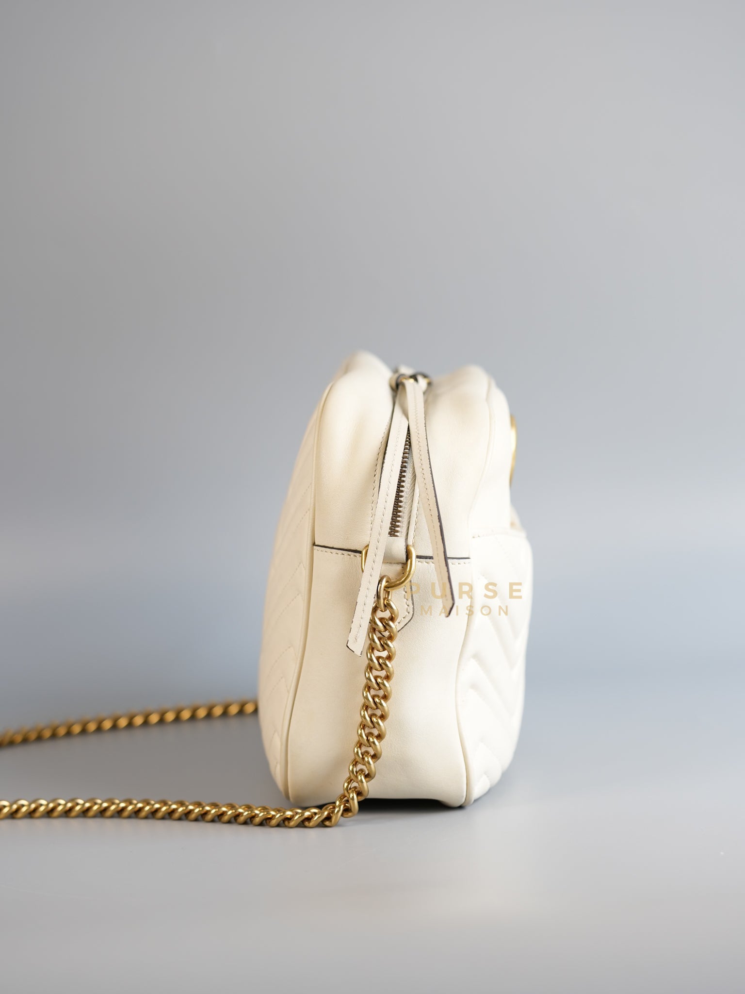 GG Marmont Off White Matelasse Camera Medium Bag | Purse Maison Luxury Bags Shop