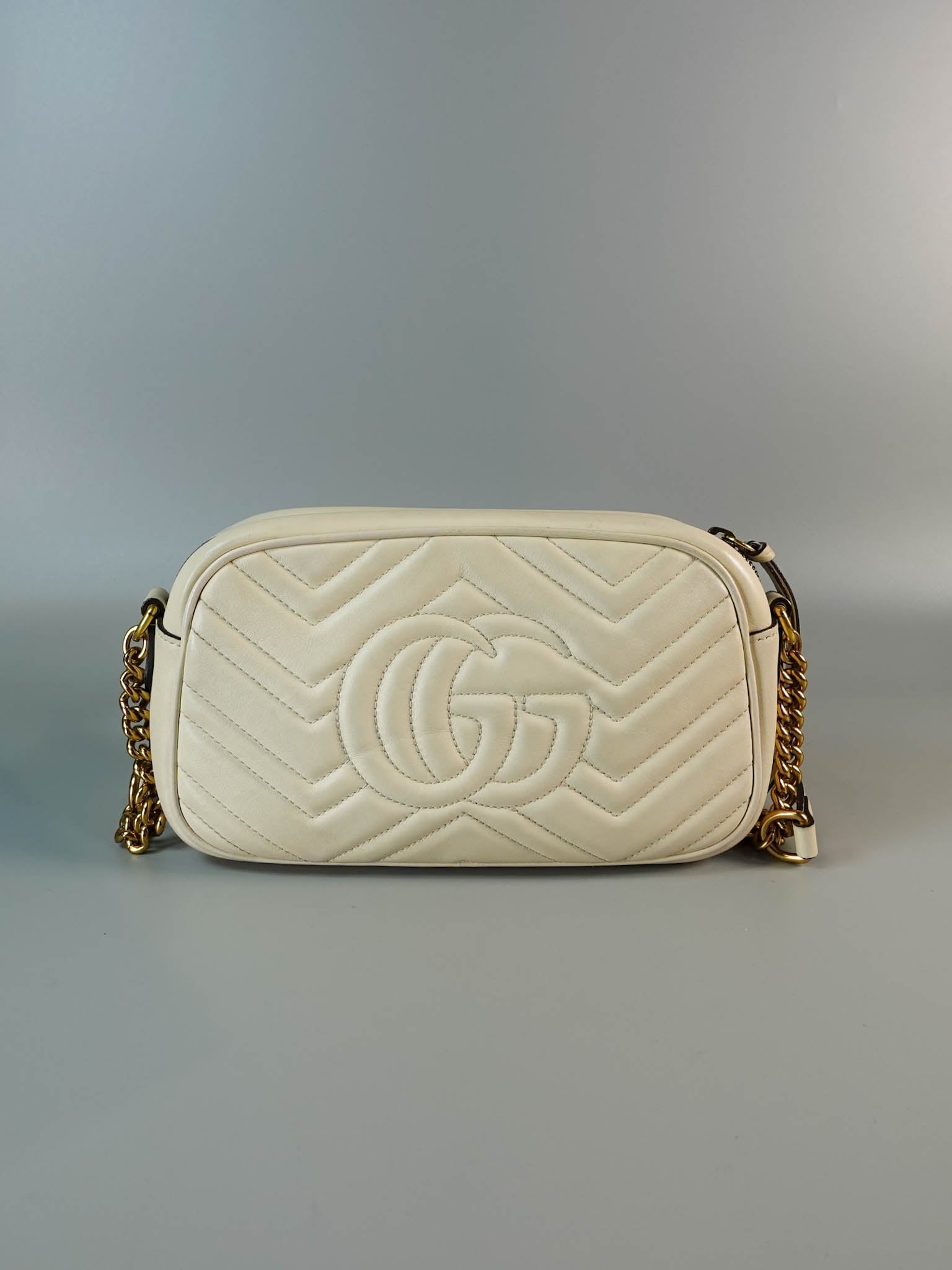 GG Marmont Small White Matelasse Camera Bag | Purse Maison Luxury Bags Shop