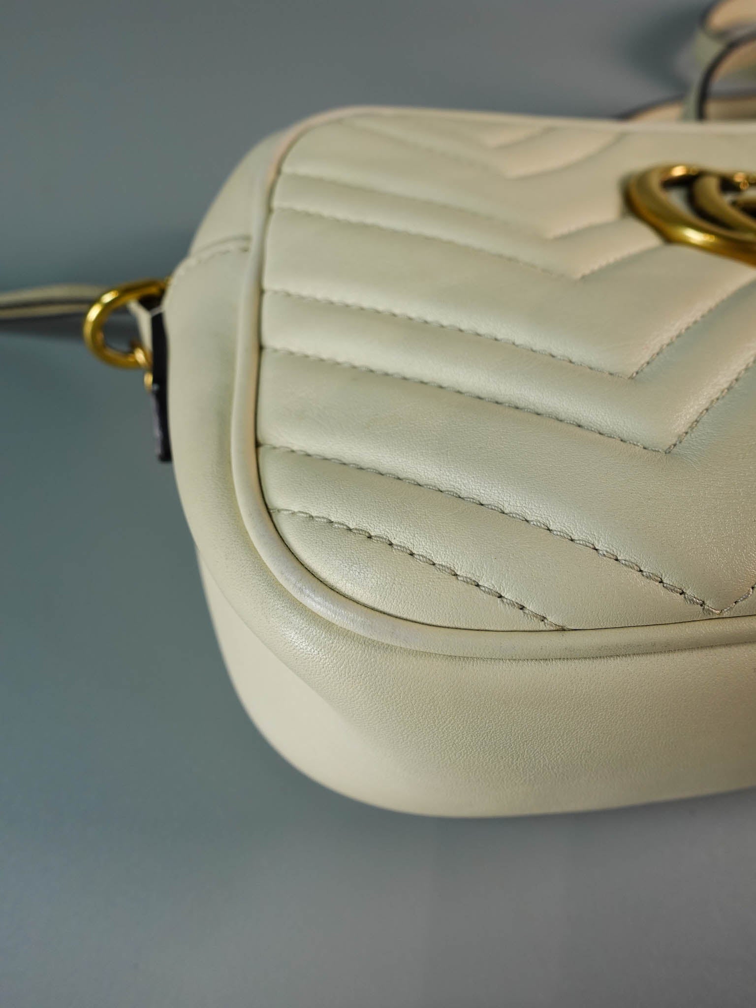 GG Marmont Small White Matelasse Camera Bag | Purse Maison Luxury Bags Shop