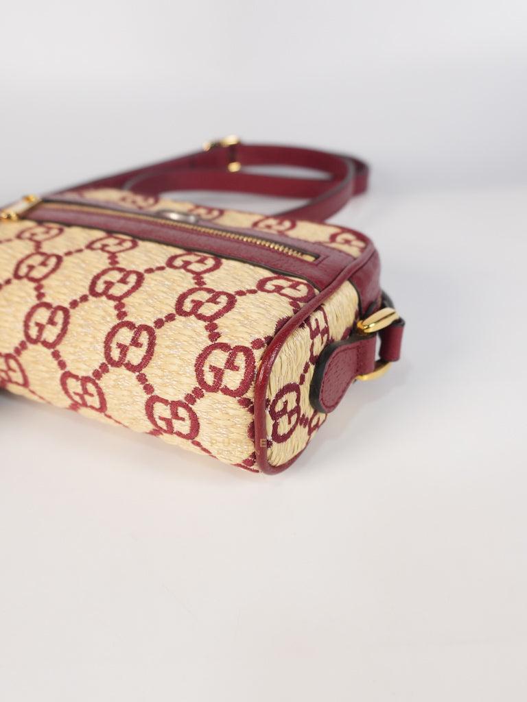 GG Supreme Crossbody Bag in Red GG Straw Effect | Purse Maison Luxury Bags Shop