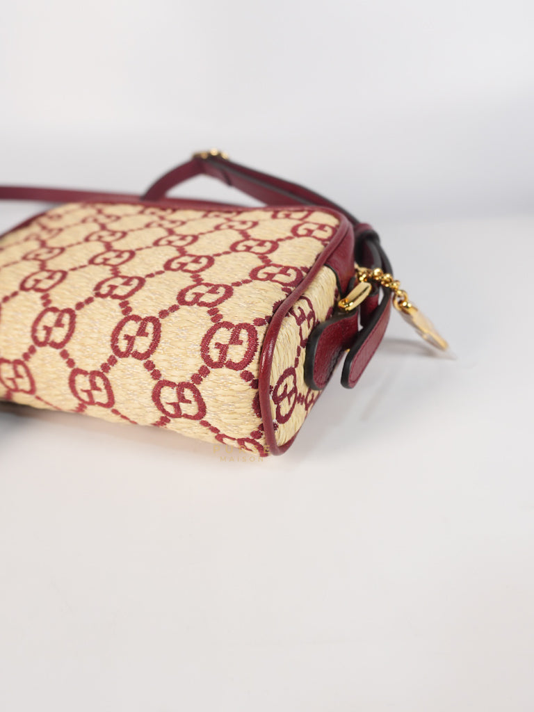 GG Supreme Crossbody Bag in Red GG Straw Effect | Purse Maison Luxury Bags Shop