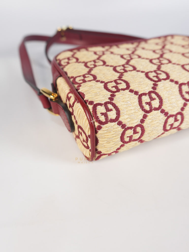 GG Supreme Crossbody Bag in Red GG Straw Effect | Purse Maison Luxury Bags Shop