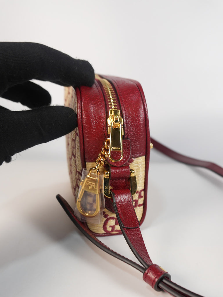 GG Supreme Crossbody Bag in Red GG Straw Effect | Purse Maison Luxury Bags Shop