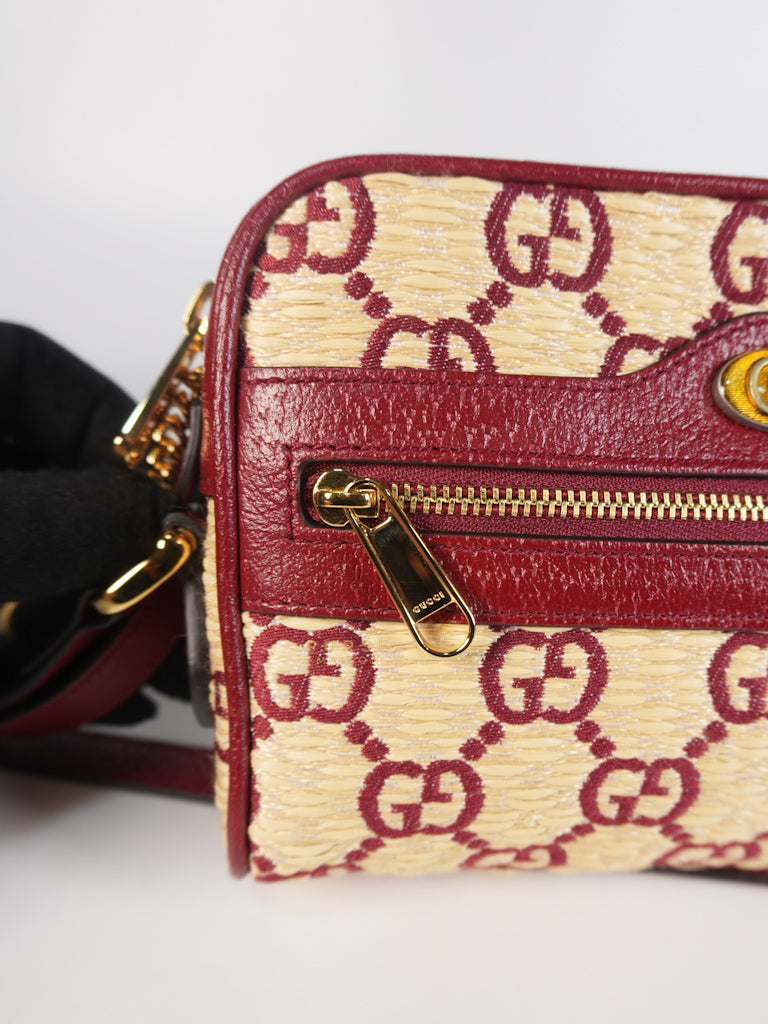 GG Supreme Crossbody Bag in Red GG Straw Effect | Purse Maison Luxury Bags Shop