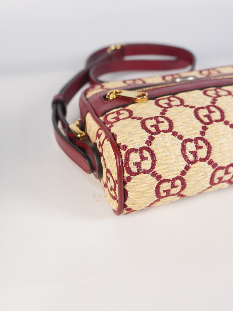 GG Supreme Crossbody Bag in Red GG Straw Effect | Purse Maison Luxury Bags Shop