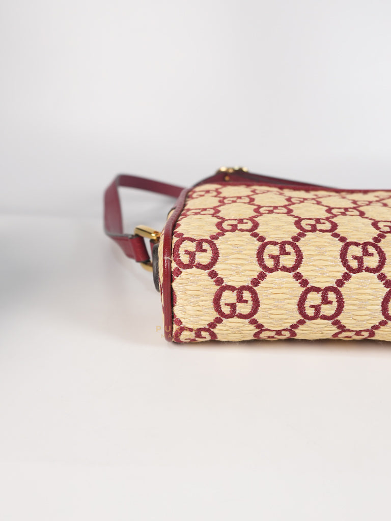 GG Supreme Crossbody Bag in Red GG Straw Effect | Purse Maison Luxury Bags Shop