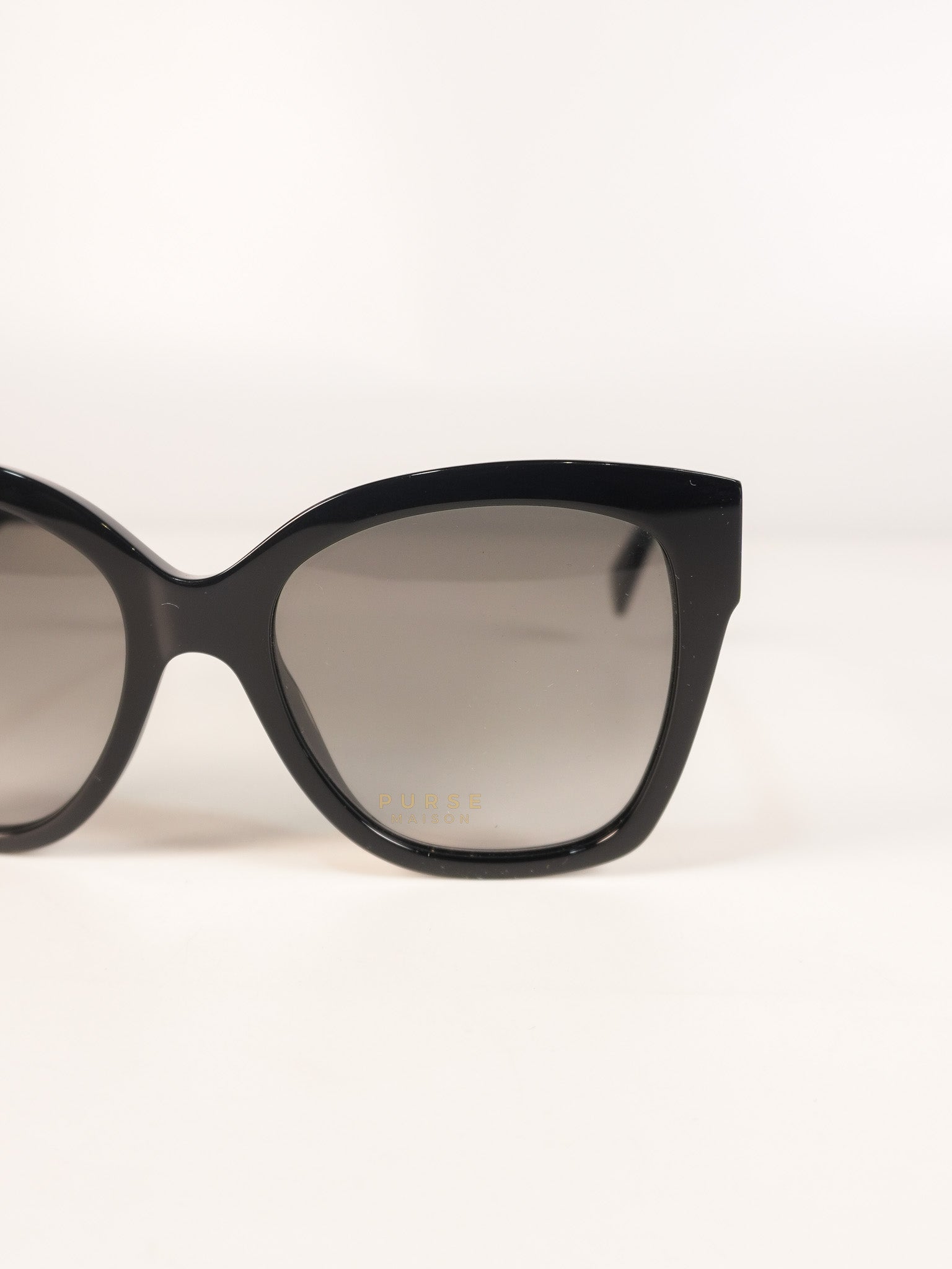 GG0459S Oversized Sunglasses in Black | Purse Maison Luxury Bags Shop