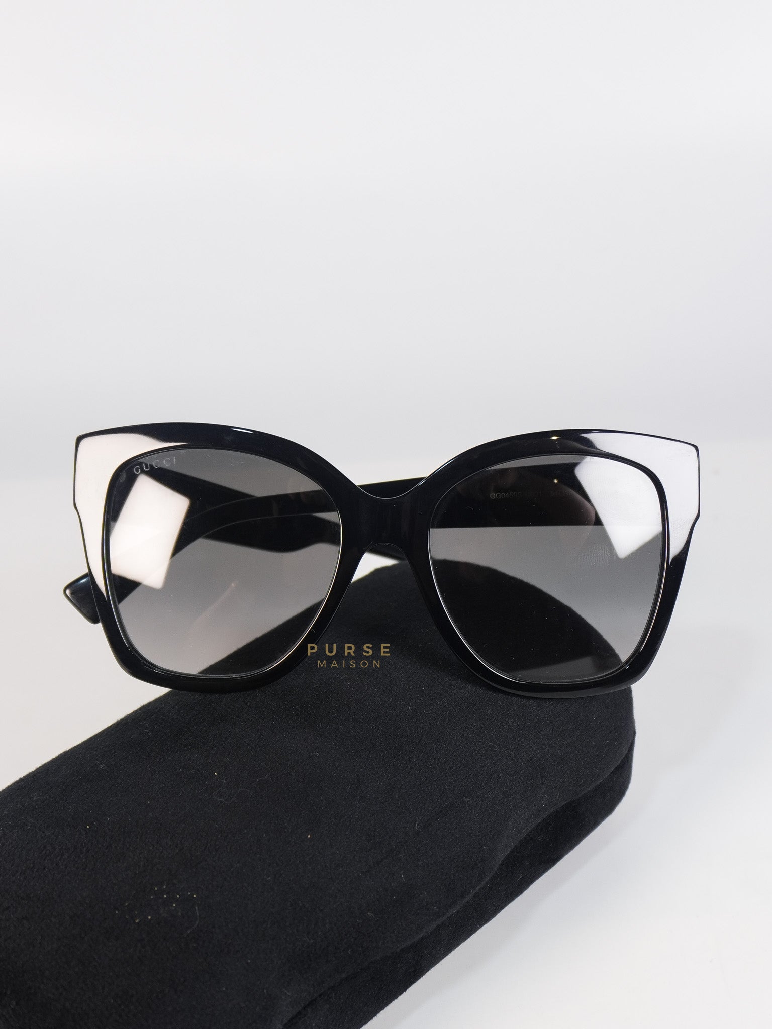 GG0459S Oversized Sunglasses in Black | Purse Maison Luxury Bags Shop