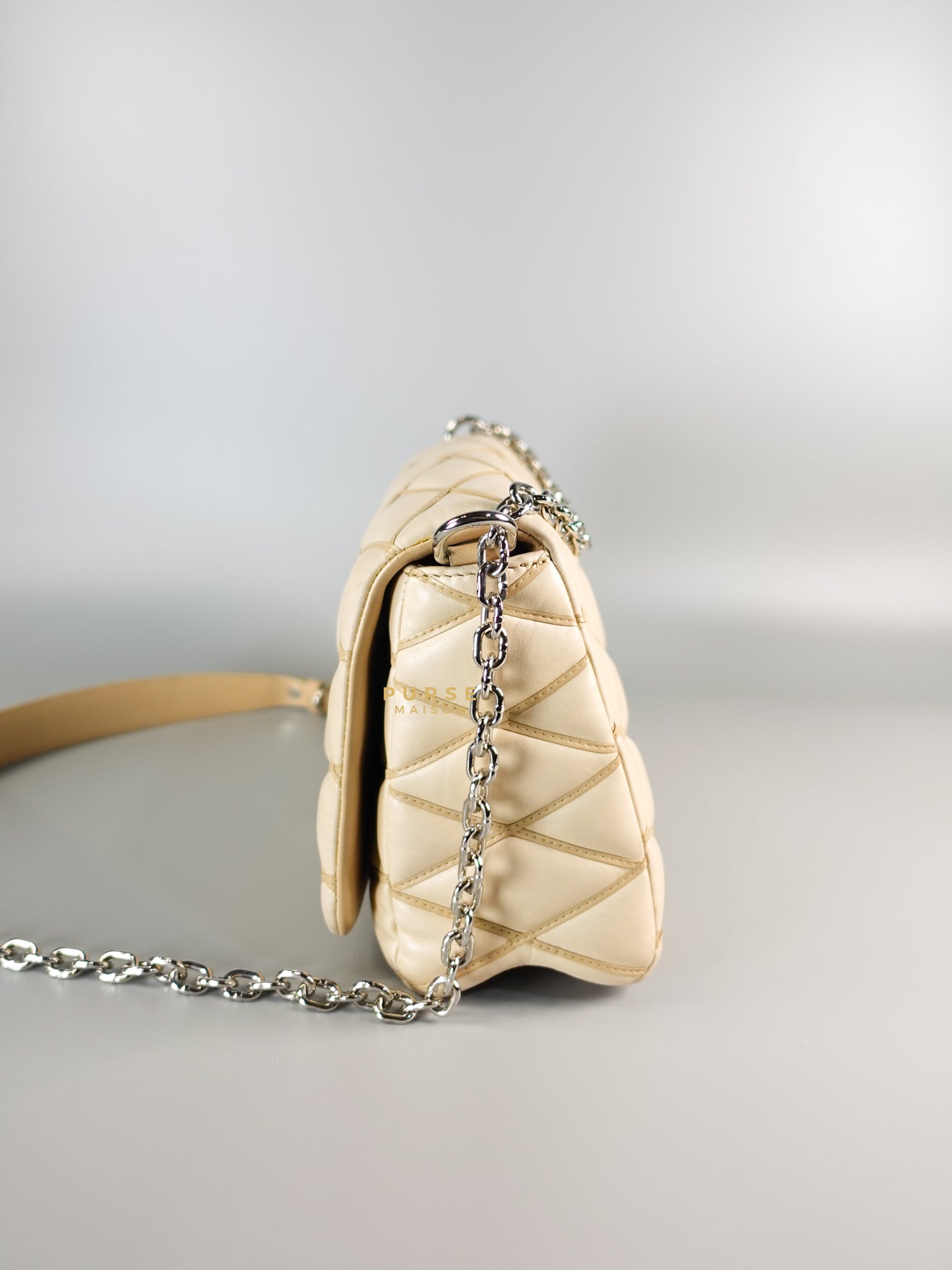 Go 14 Malletage MM in Light Beige Quilted Lambskin Leather and Silver Hardware (Date code: TR1155) | Purse Maison Luxury Bags Shop