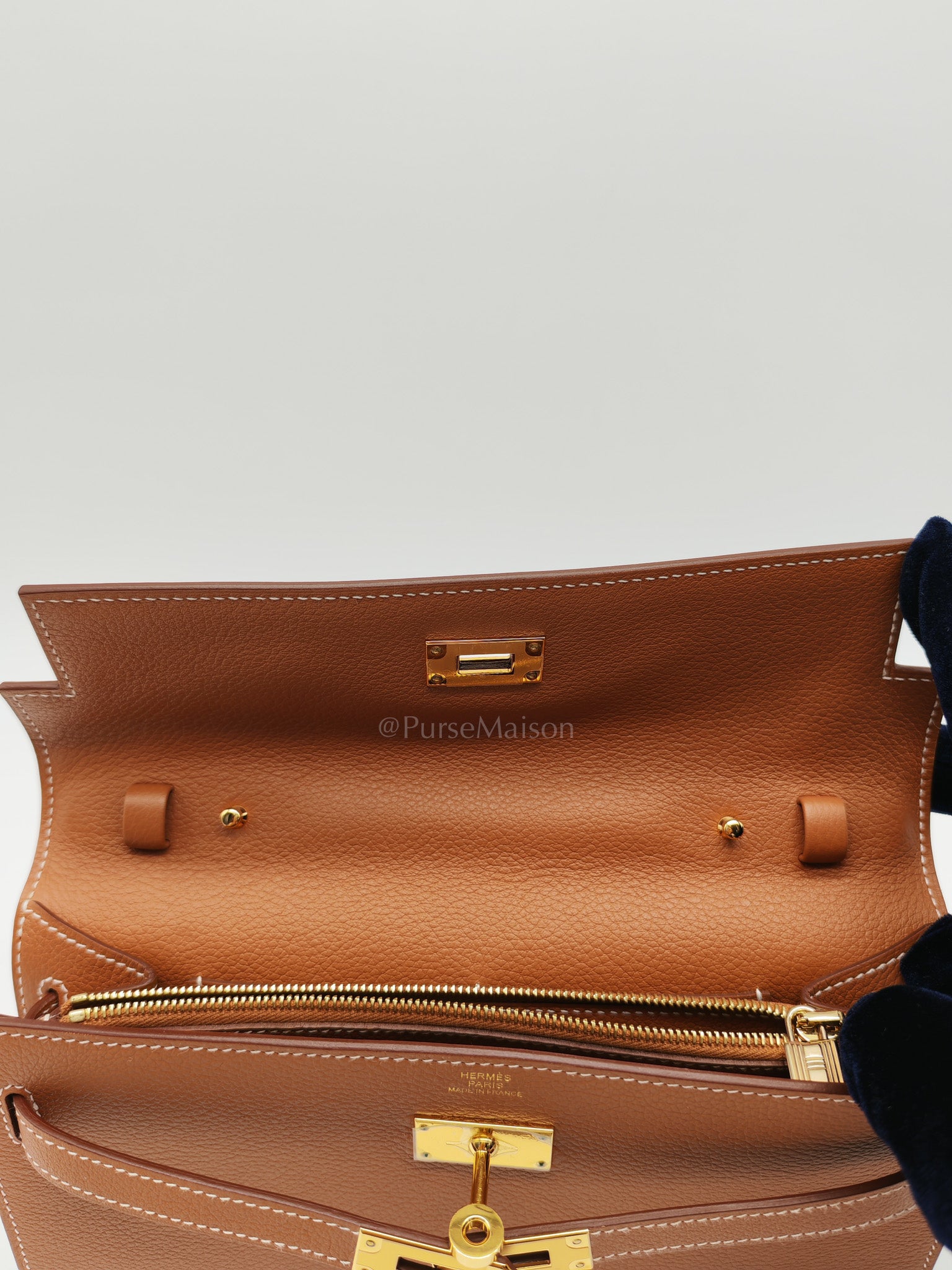 Kelly To Go Dual Strap in Gold Evercolor Leather & Gold Hardware Stamp B(2023)