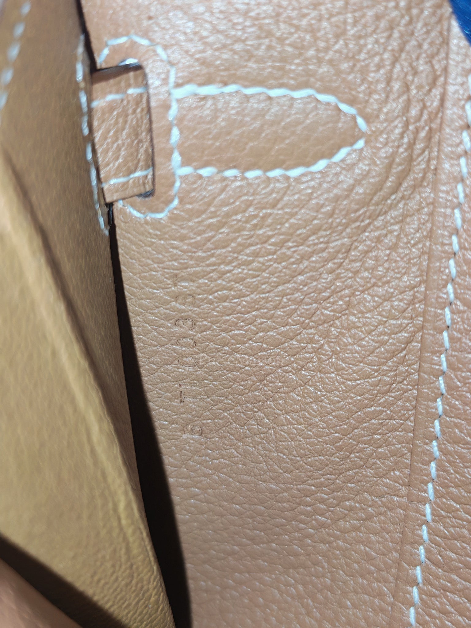 Kelly To Go Dual Strap in Gold Evercolor Leather & Gold Hardware Stamp B(2023)