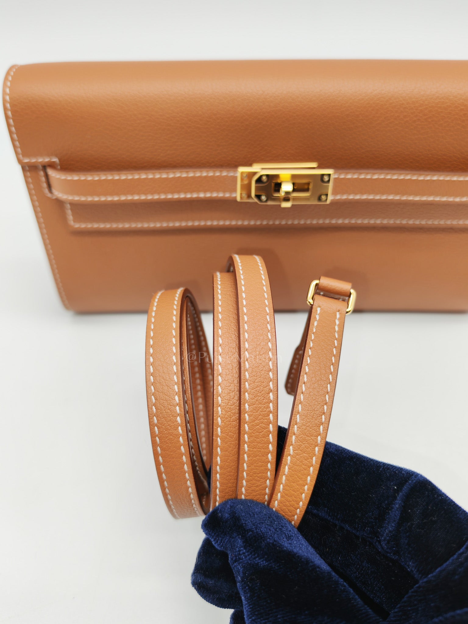 Kelly To Go Dual Strap in Gold Evercolor Leather & Gold Hardware Stamp B(2023)
