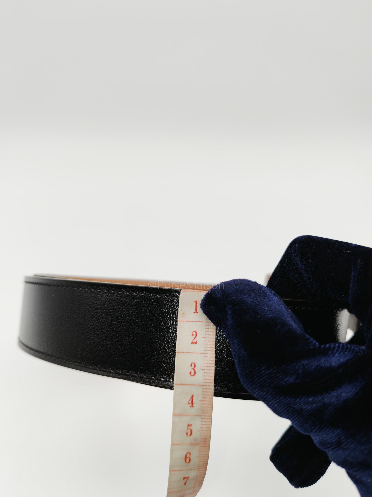 Constance Reversible Belt in Black & Palladium H Buckle Size 105