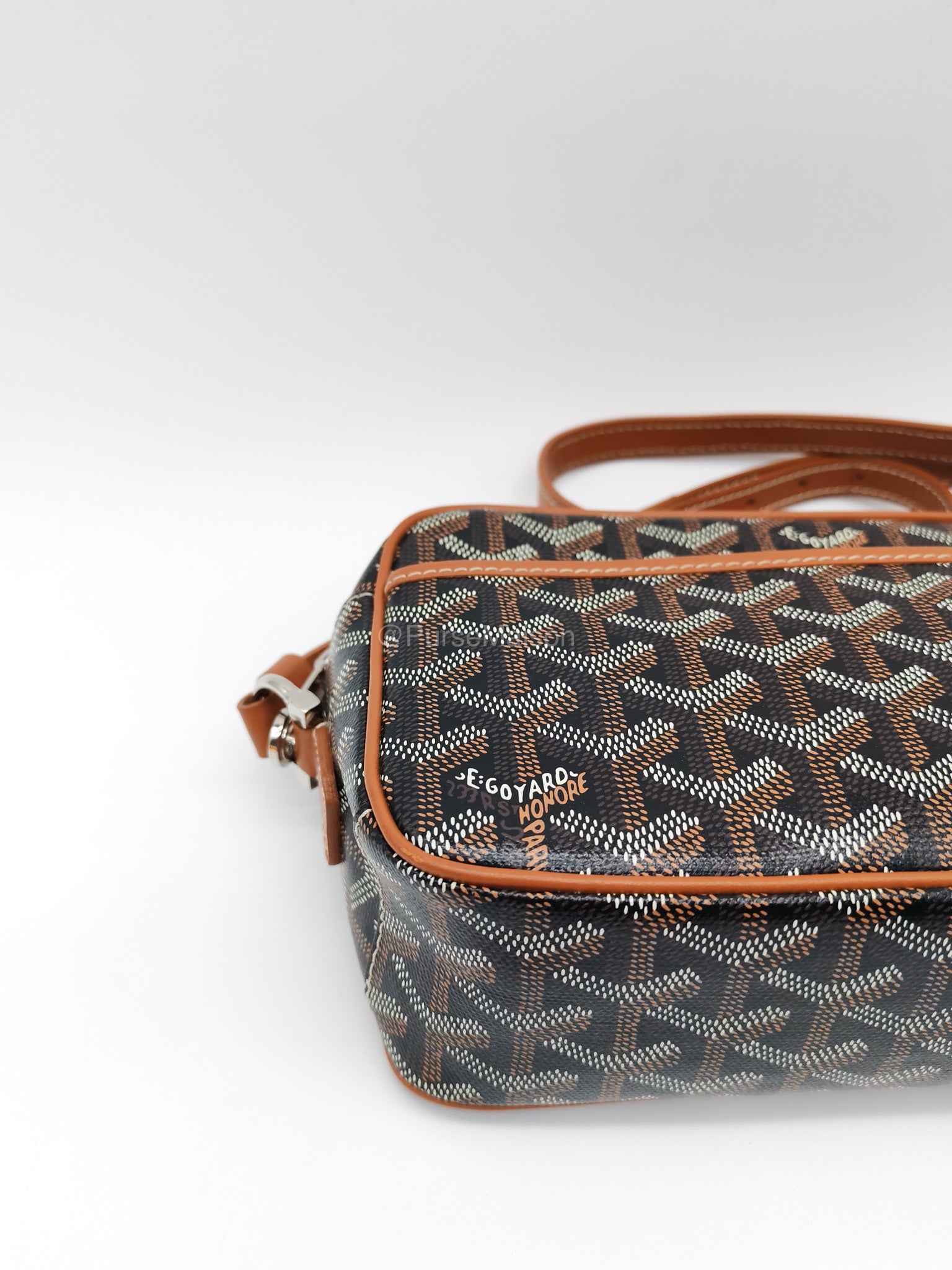 Goyard Cap Vert PM in Black/Tan Goyardine Canvas | Purse Maison Luxury Bags Shop