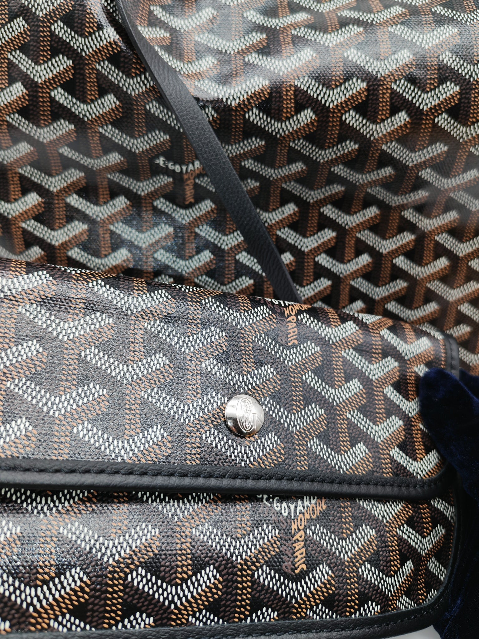 Goyard Saint Louis PM in Black Goyardine Canvas | Purse Maison Luxury Bags Shop