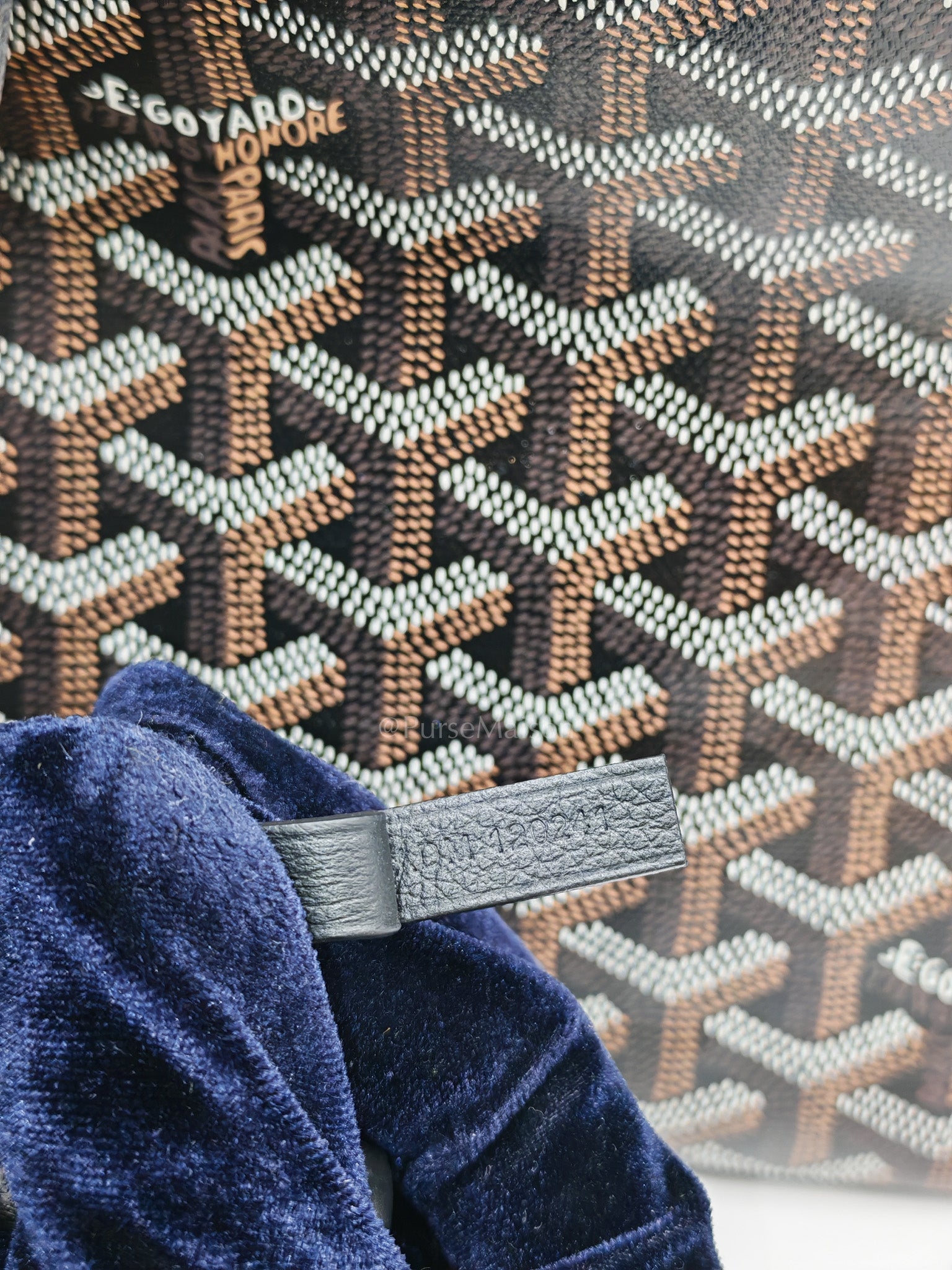 Goyard Saint Louis PM in Black Goyardine Canvas | Purse Maison Luxury Bags Shop
