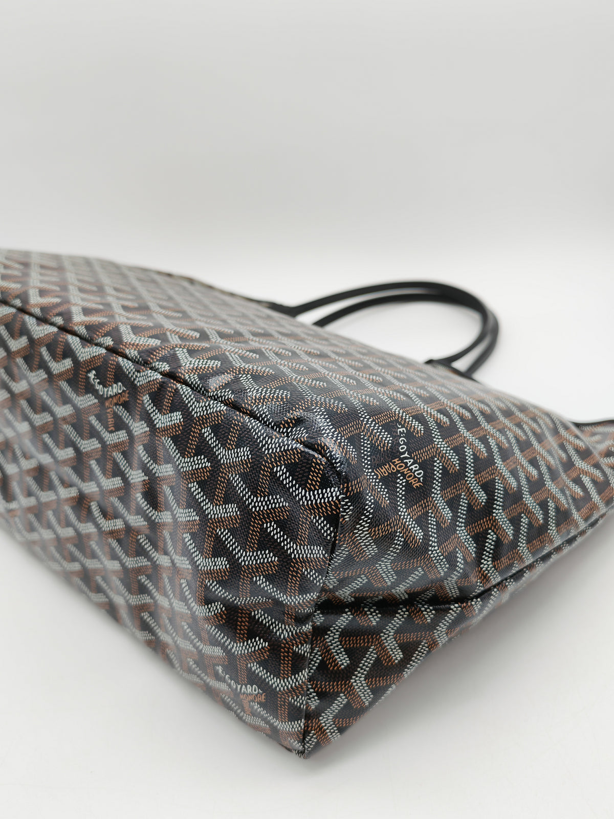Goyard Saint Louis PM in Black/Noir Goyardine Canvas | Purse Maison Luxury Bags Shop