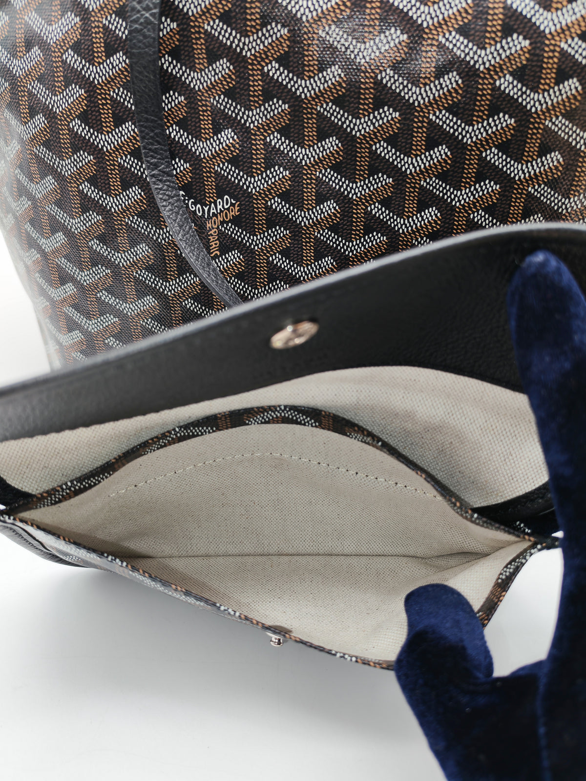 Goyard Saint Louis PM in Black/Noir Goyardine Canvas | Purse Maison Luxury Bags Shop