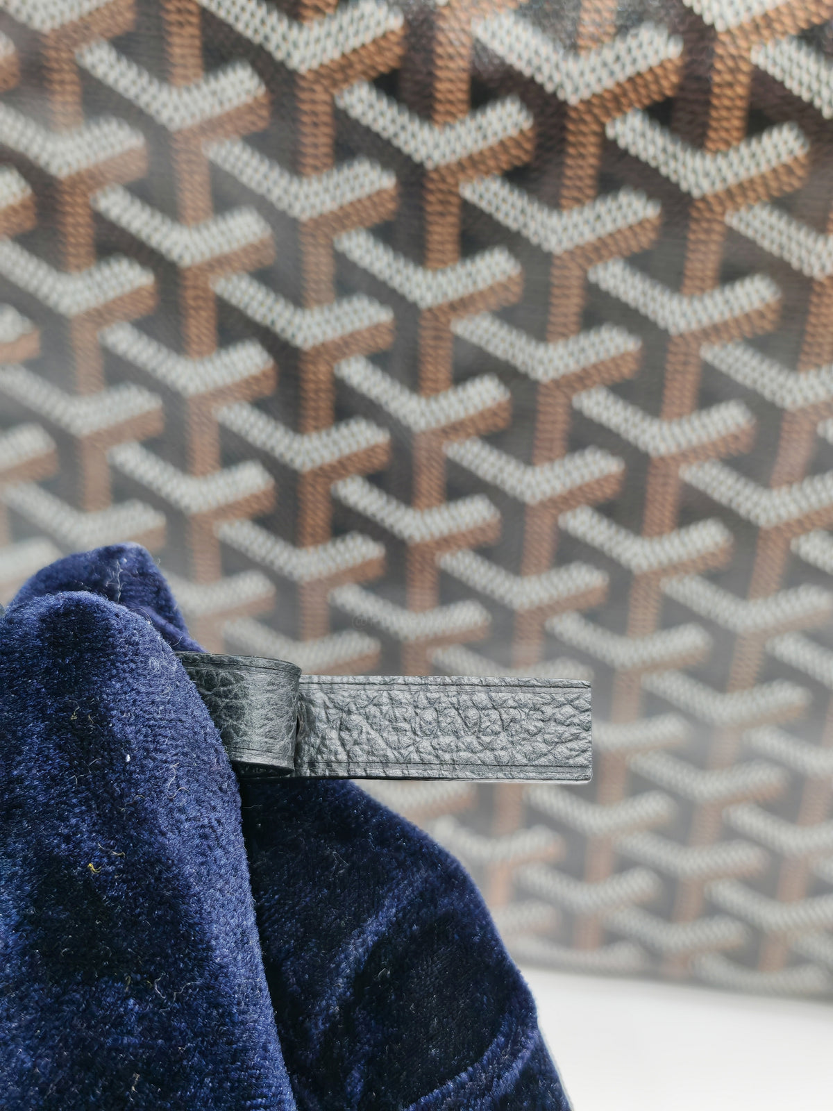 Goyard Saint Louis PM in Black/Noir Goyardine Canvas | Purse Maison Luxury Bags Shop