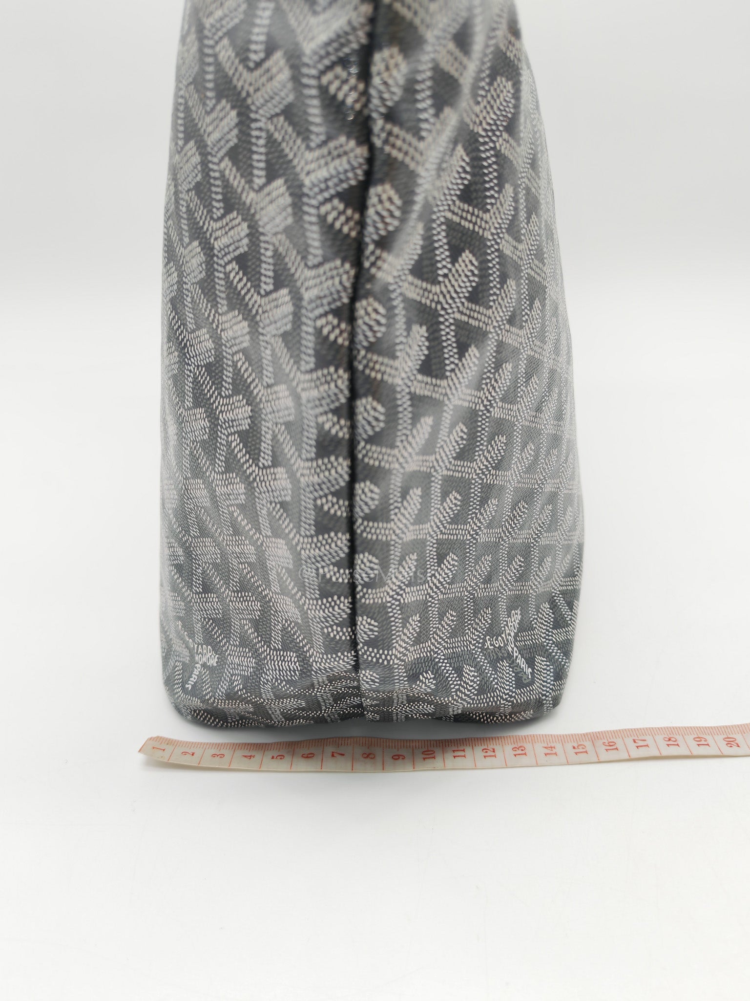 Goyard Saint Louis PM in Gray Goyardine Canvas | Purse Maison Luxury Bags Shop