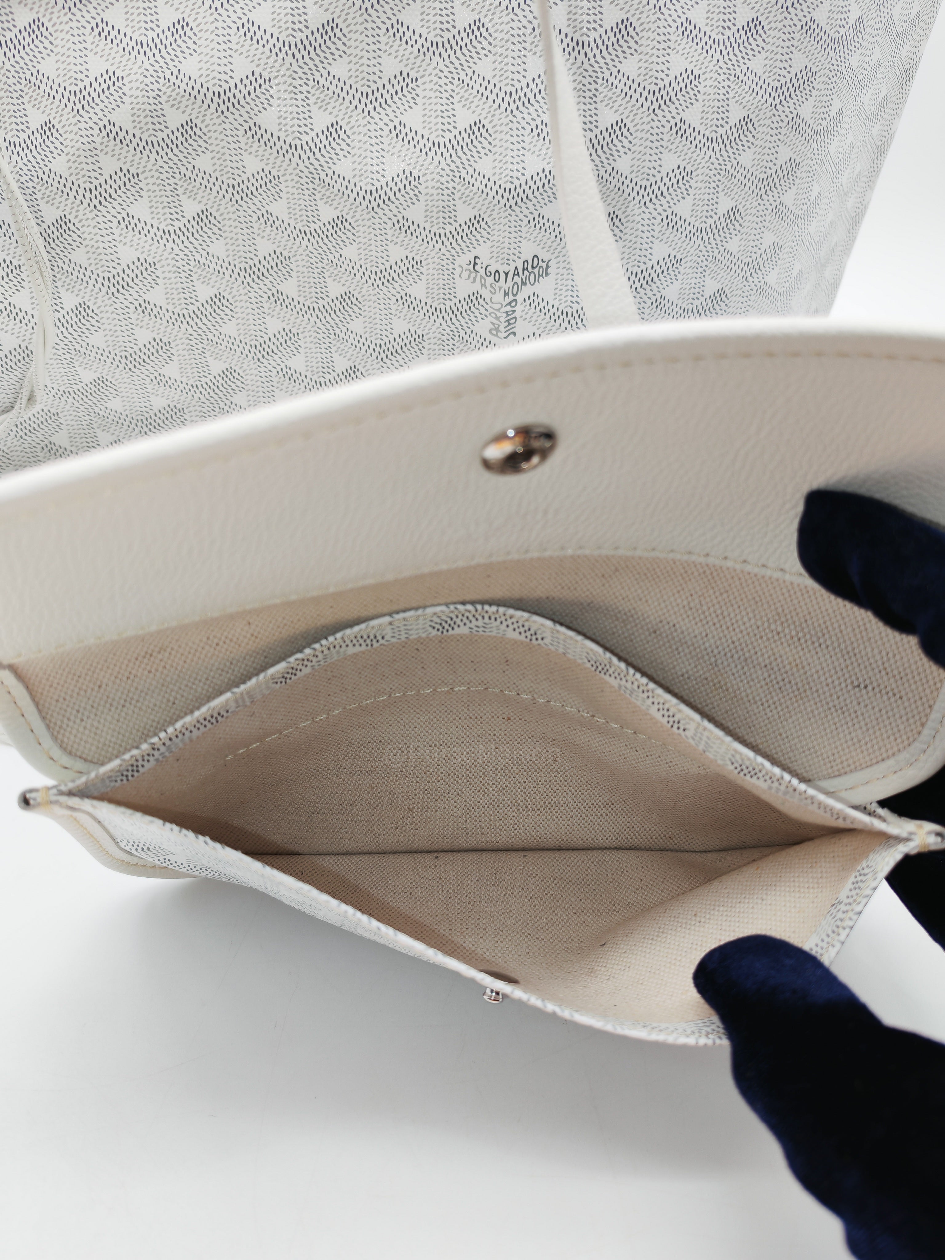 Goyard Saint Louis PM in White Goyardine Canvas with Croc Universal Clip Charm | Purse Maison Luxury Bags Shop