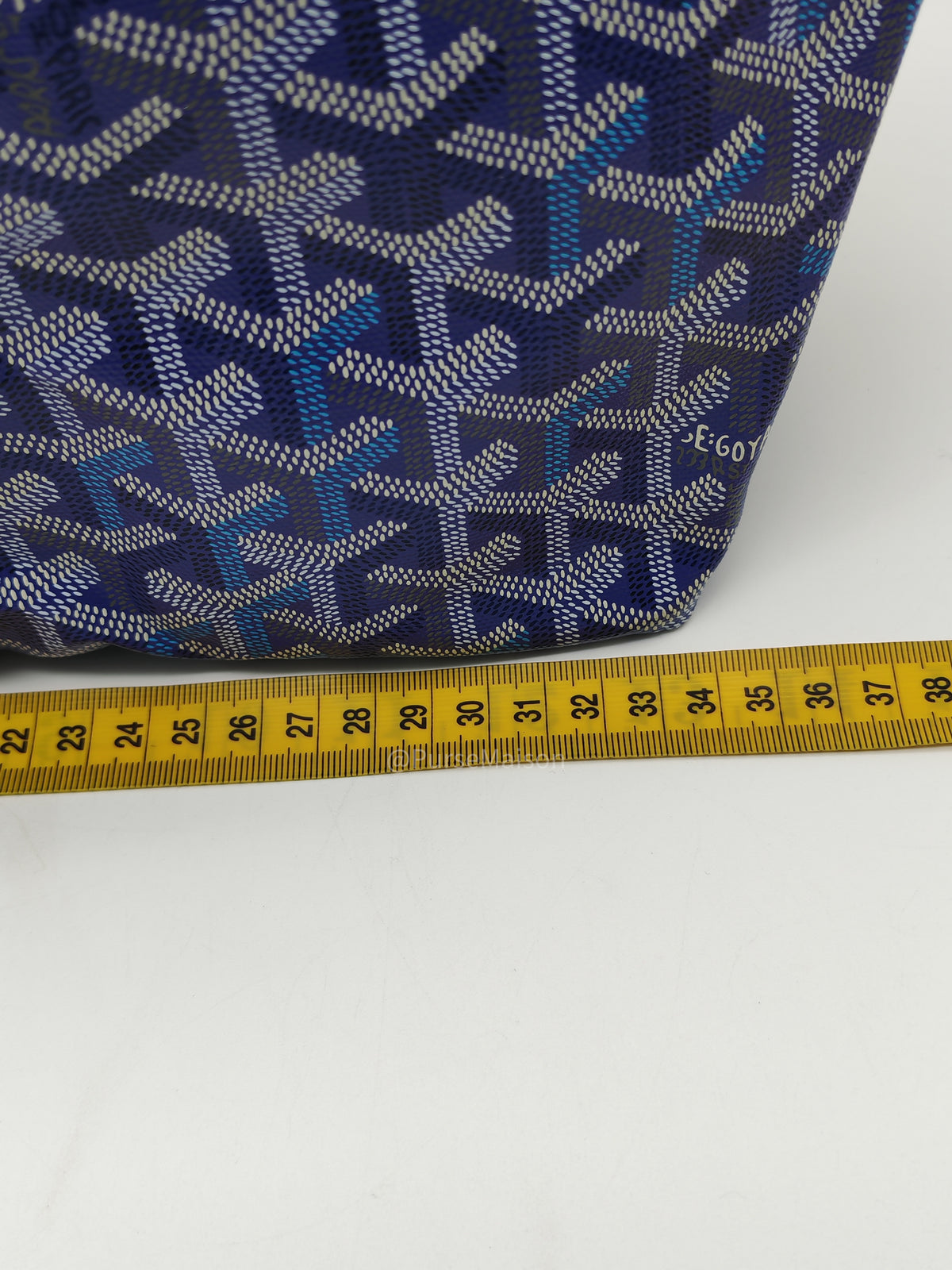 Goyard Saint Louis PM Tote Bag in Multicolored Blueberry Purple Canvas Limited Edition with Croc Universel Clip Charm | Purse Maison Luxury Bags Shop